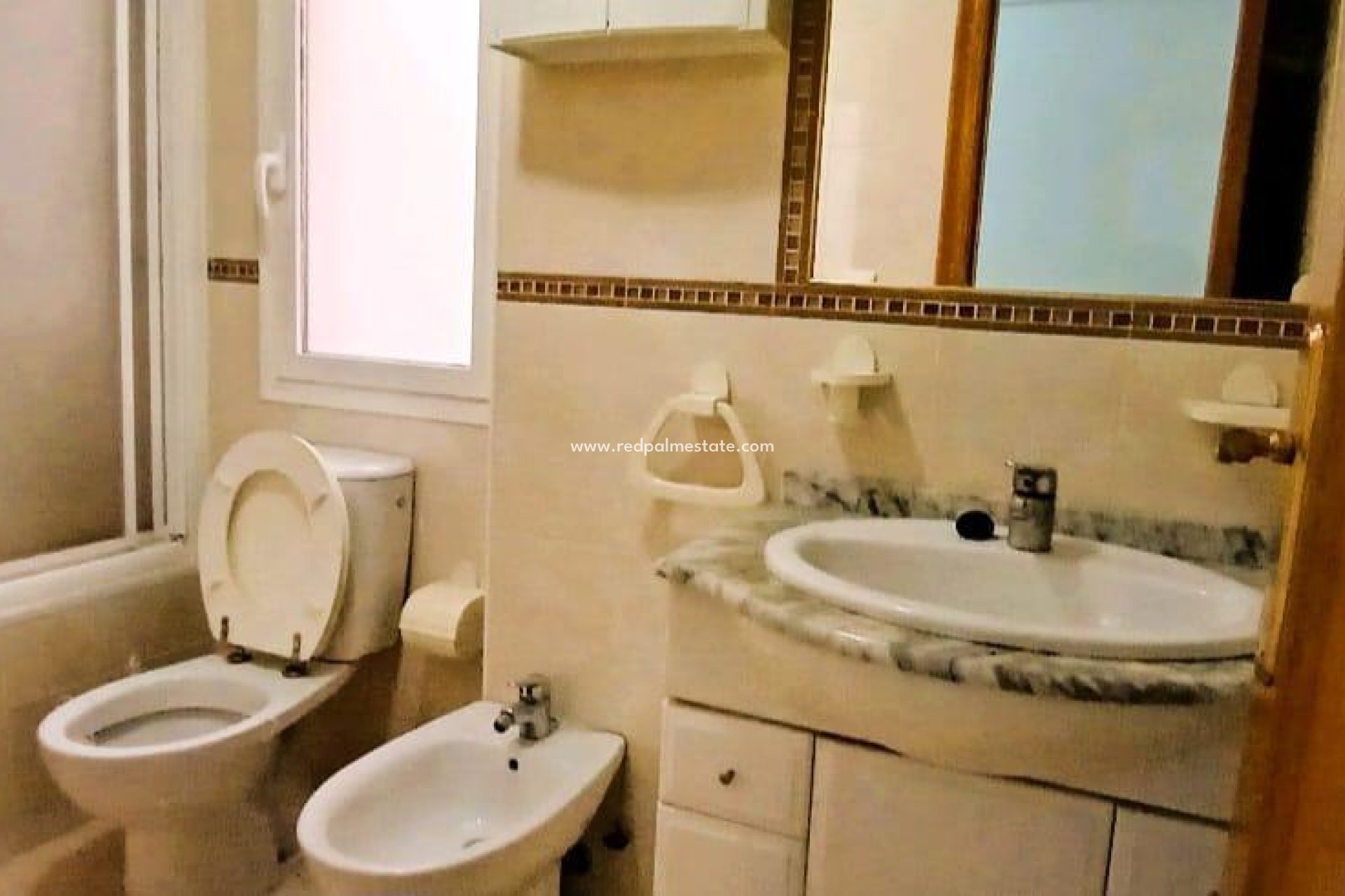 Resale - Apartment -
Torrevieja - Center