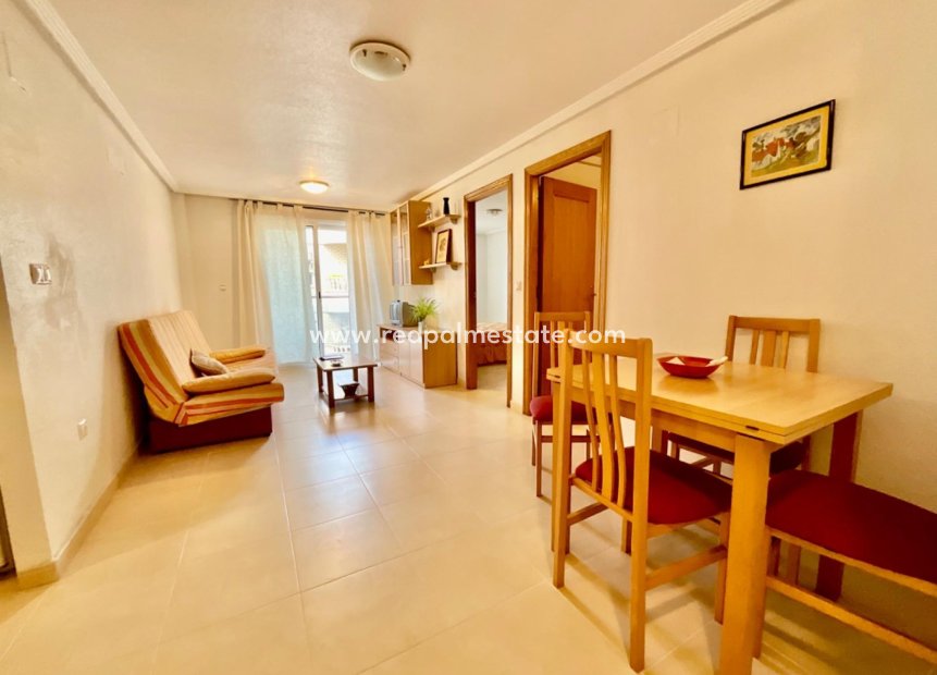 Resale - Apartment -
Torrevieja - Center