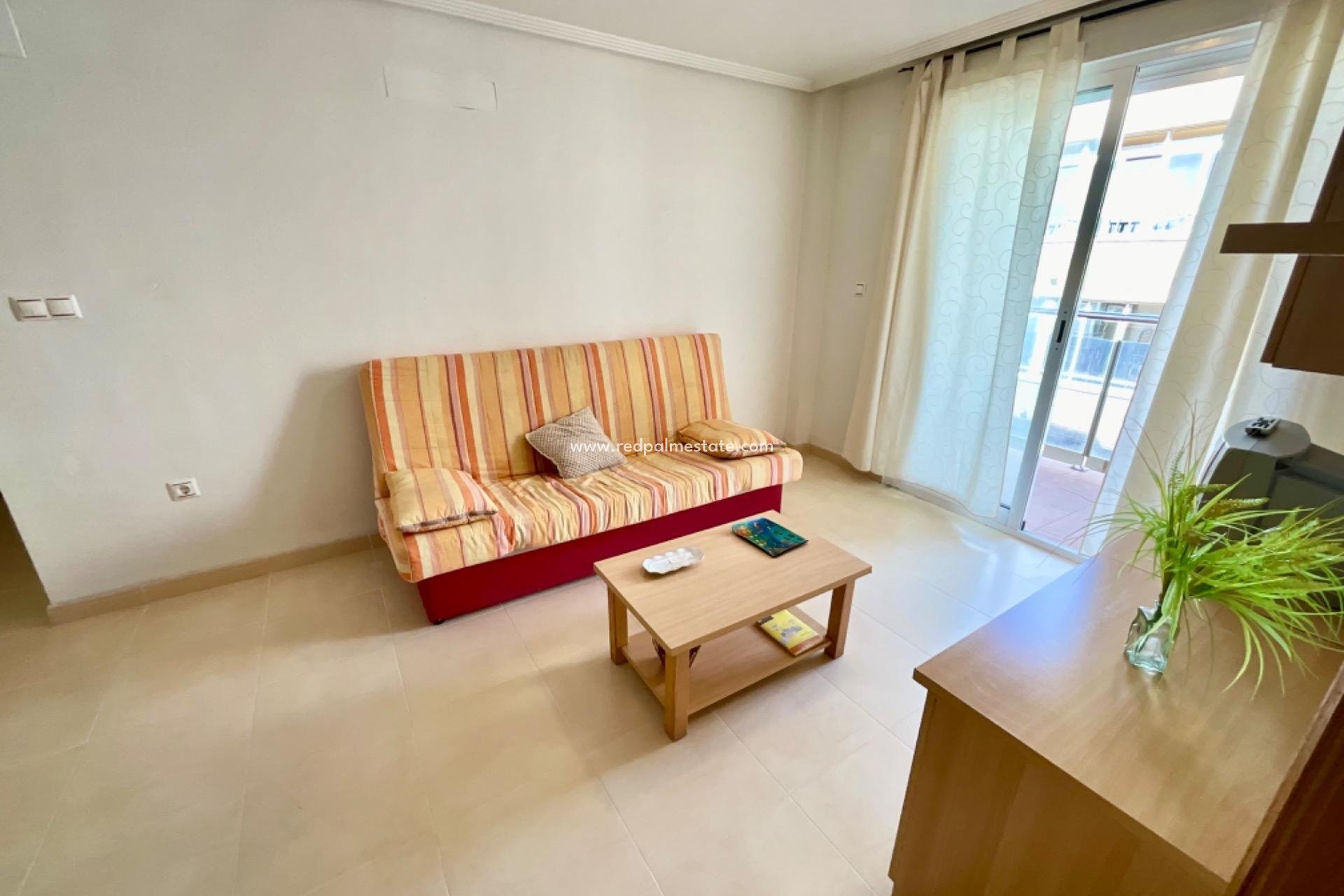 Resale - Apartment -
Torrevieja - Center