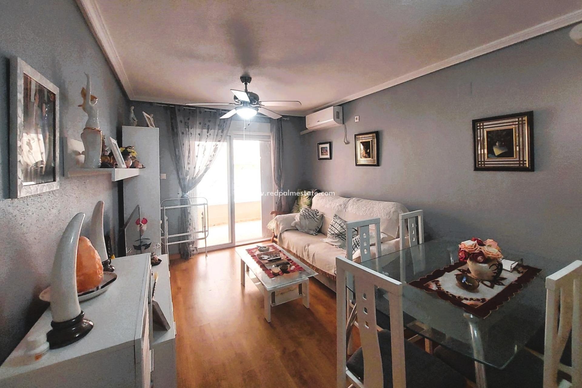 Resale - Apartment -
Torrevieja - Center