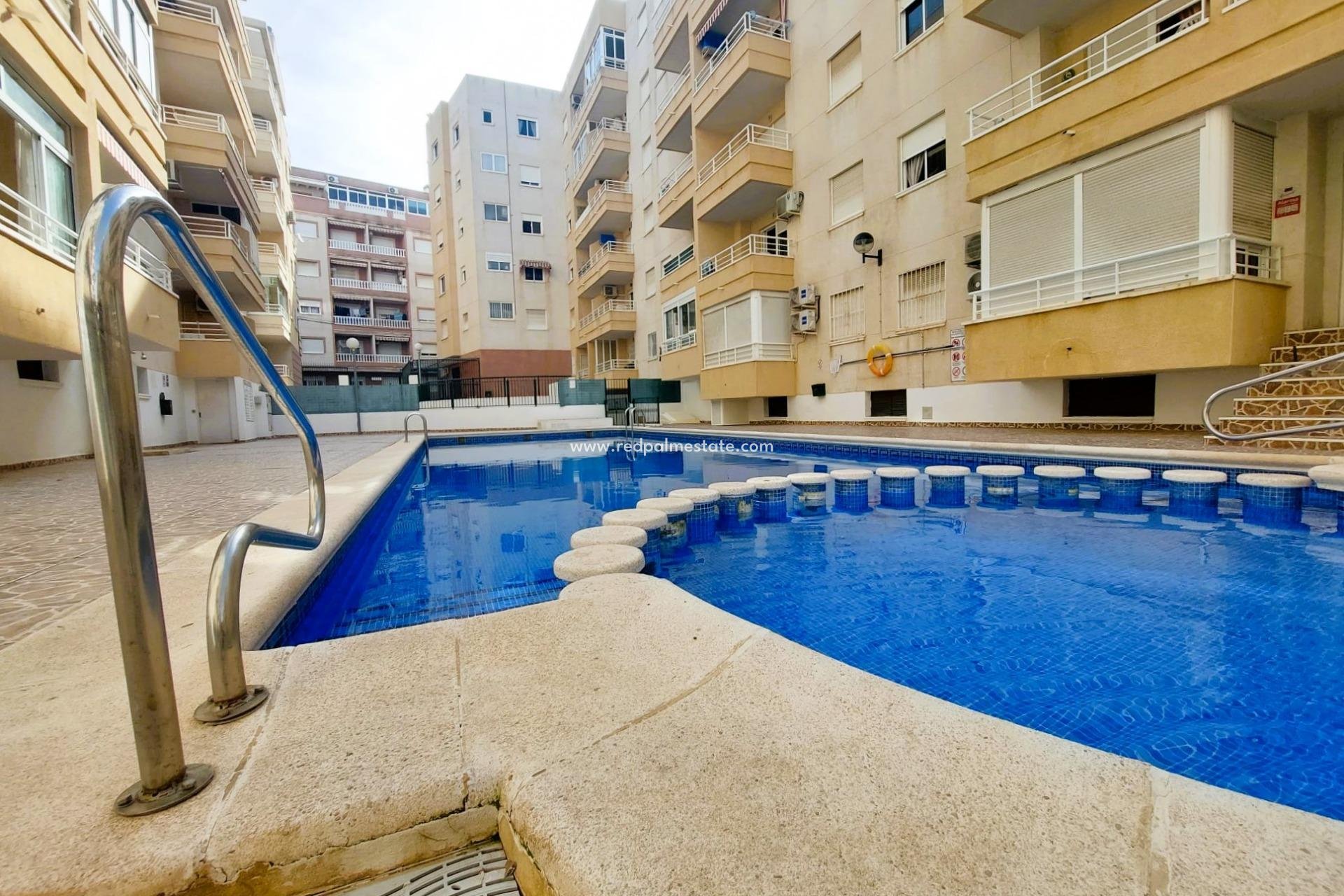 Resale - Apartment -
Torrevieja - Center