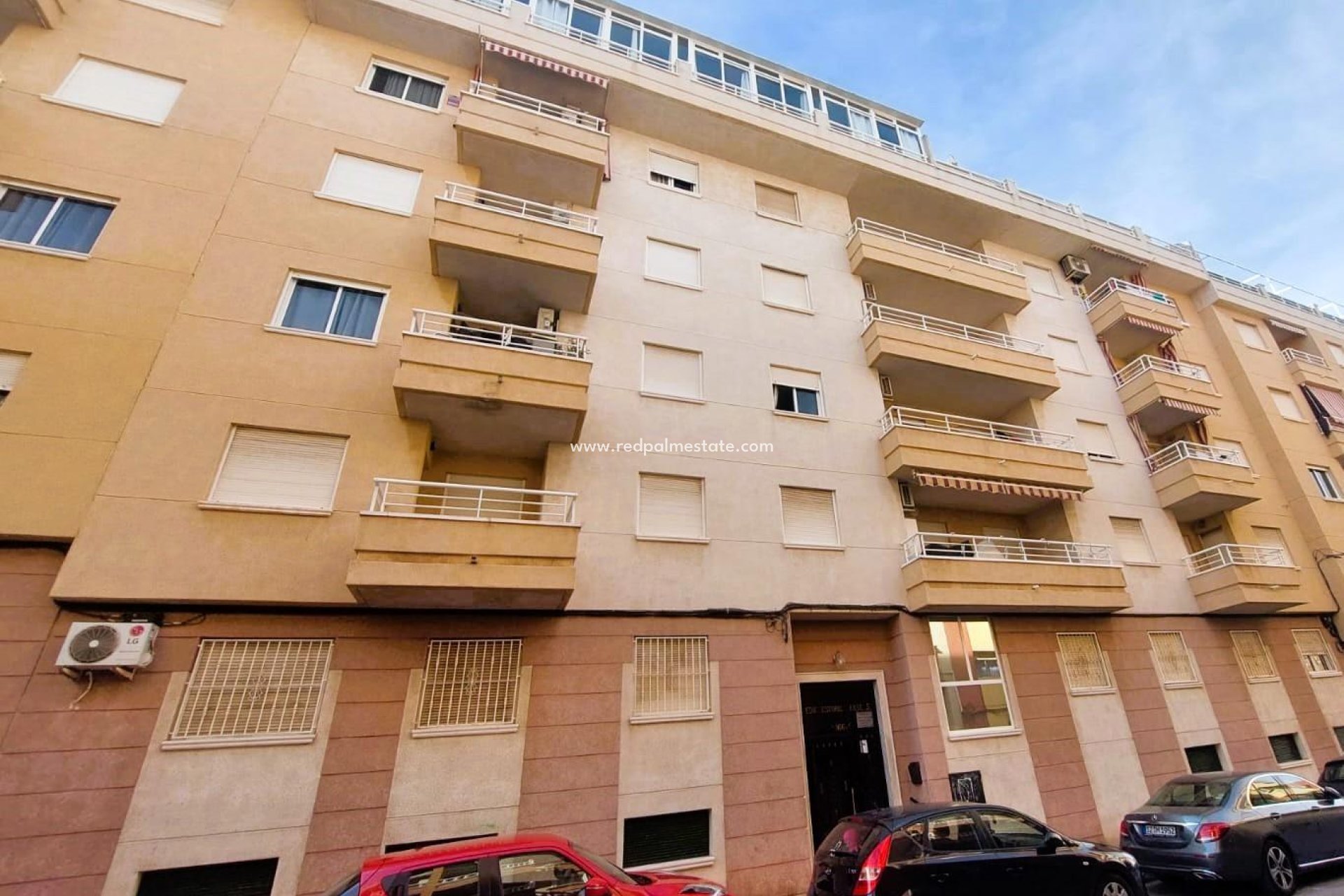 Resale - Apartment -
Torrevieja - Center