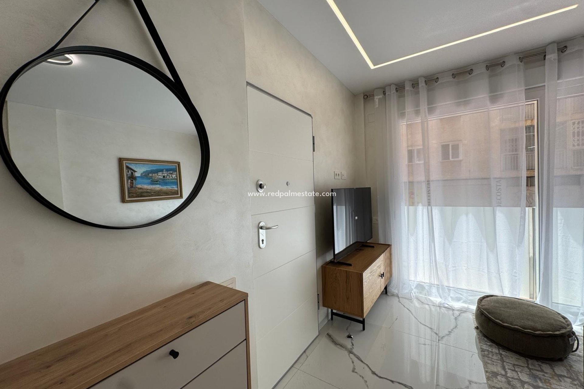 Resale - Apartment -
Torrevieja - Centro Torrevieja