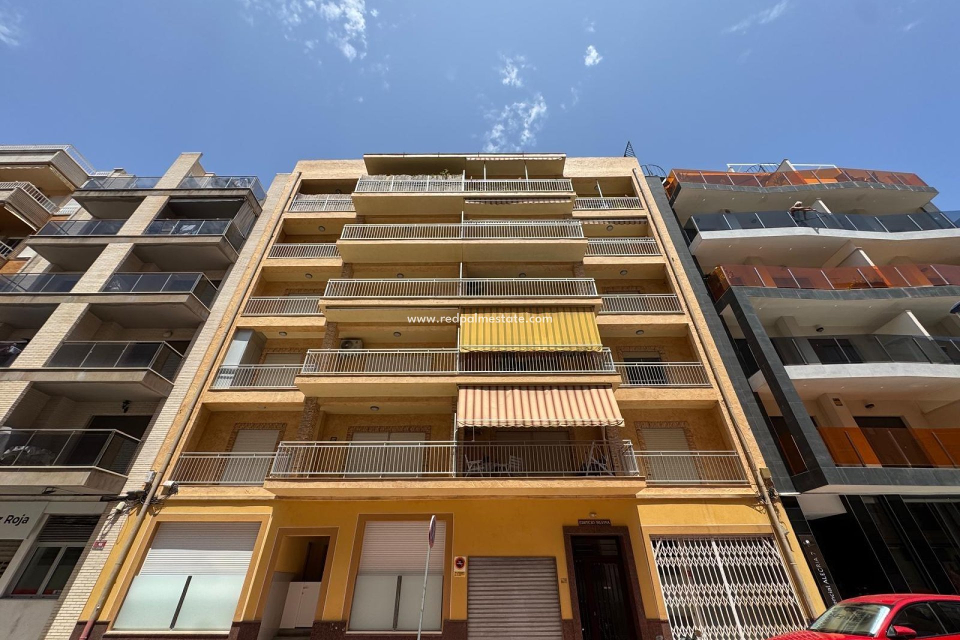 Resale - Apartment -
Torrevieja - Centro Torrevieja