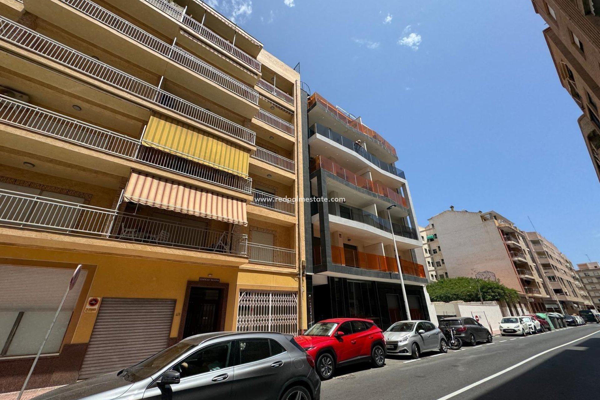 Resale - Apartment -
Torrevieja - Centro Torrevieja