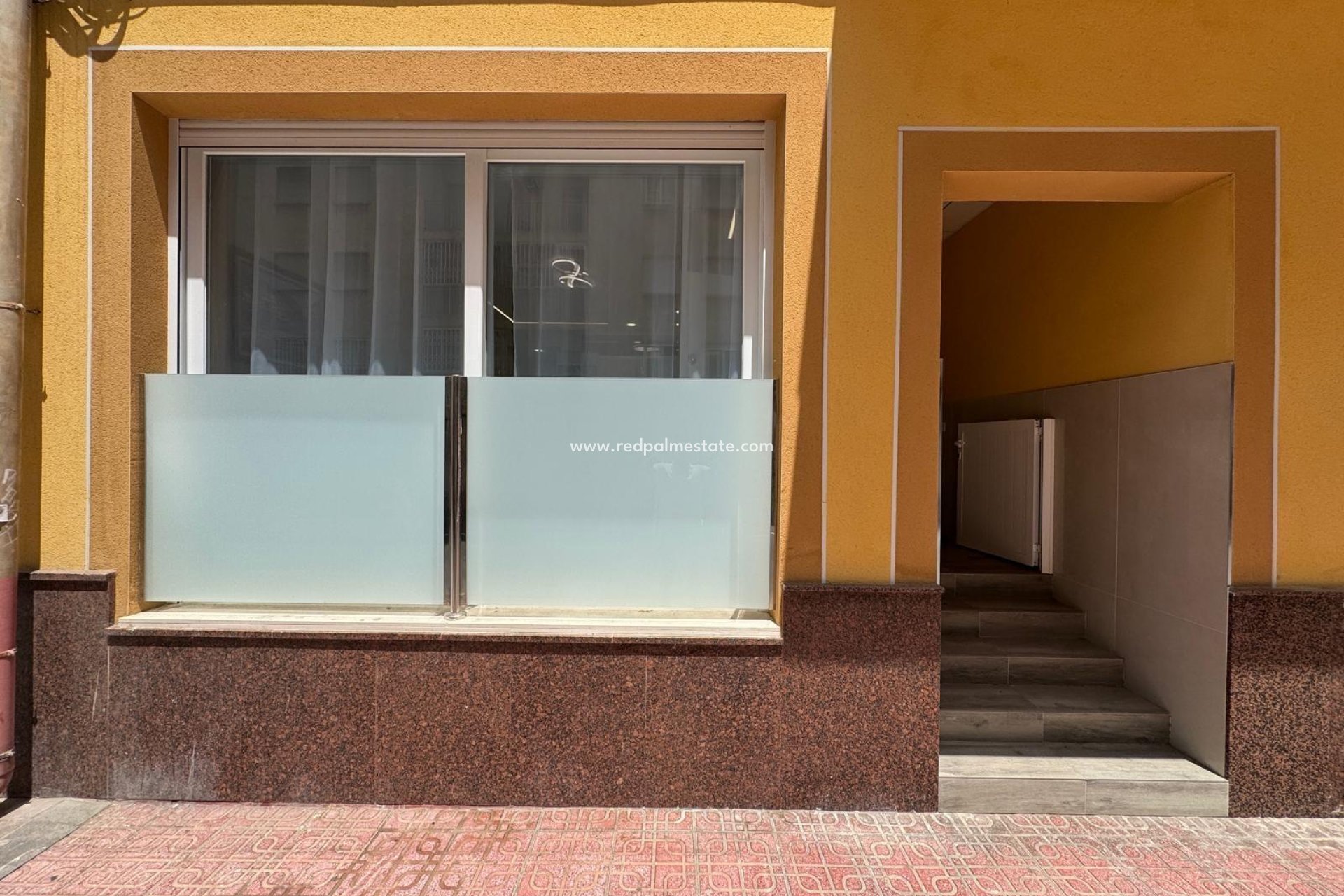 Resale - Apartment -
Torrevieja - Centro Torrevieja