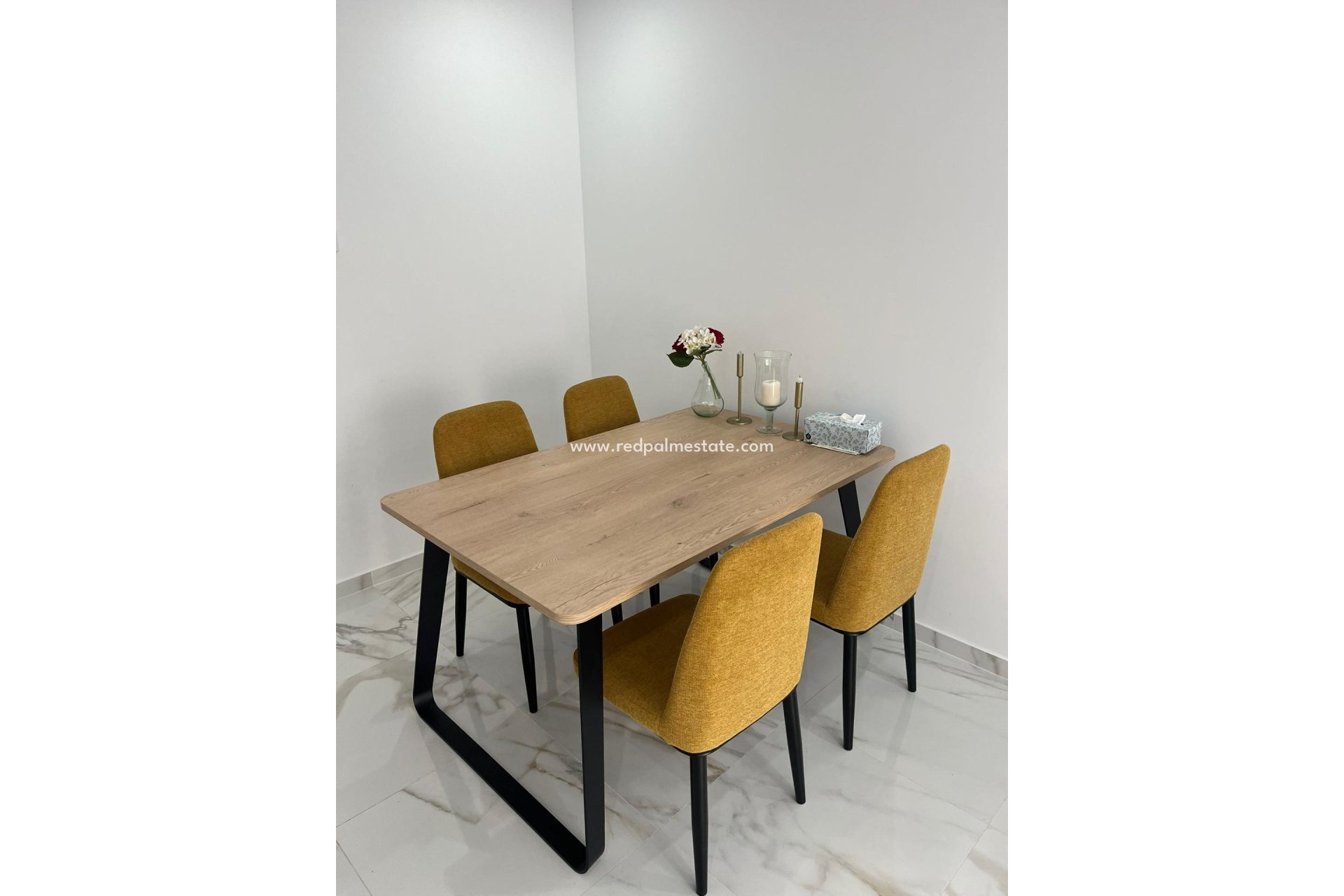 Resale - Apartment -
Torrevieja - Centro Torrevieja