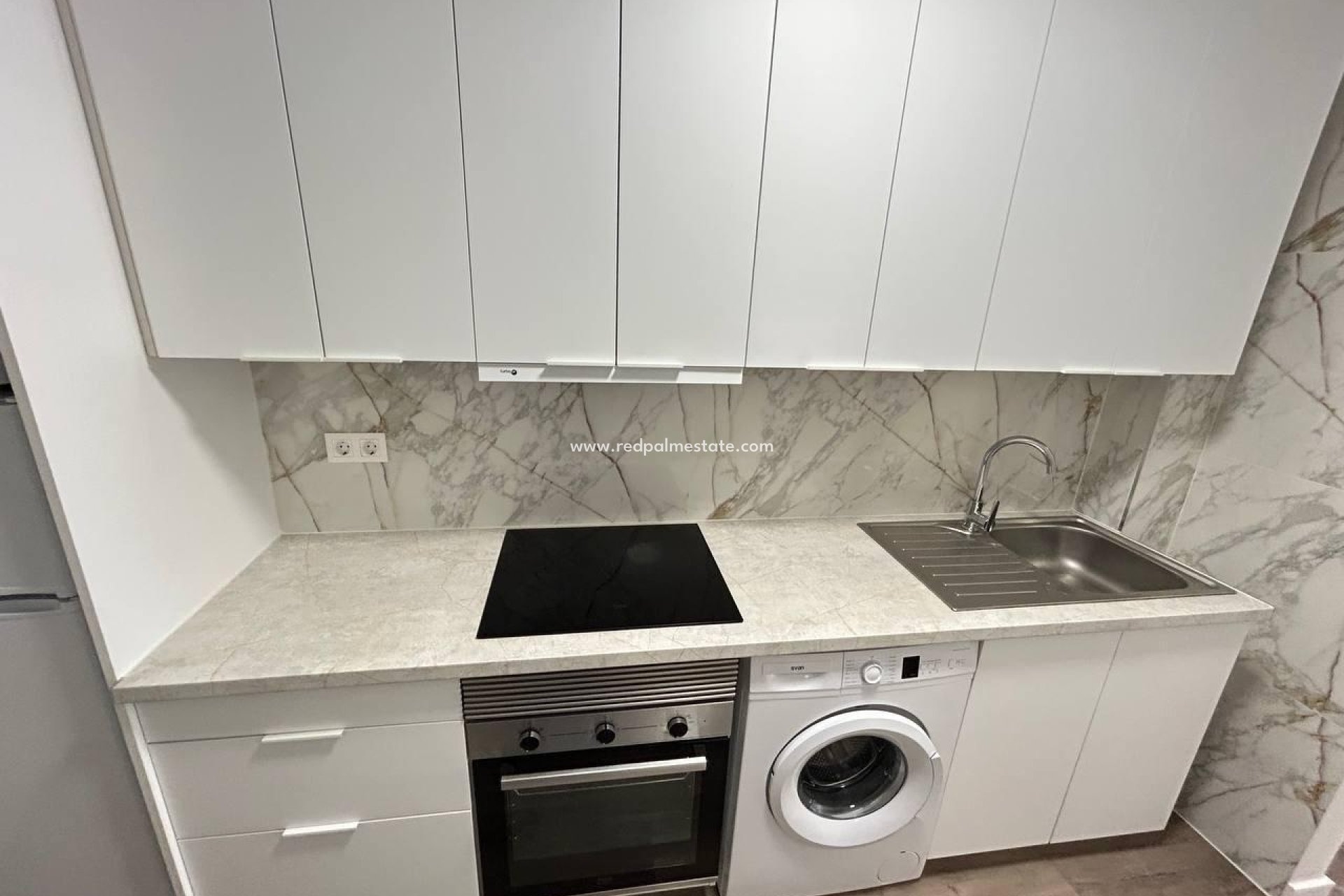 Resale - Apartment -
Torrevieja - Centro Torrevieja