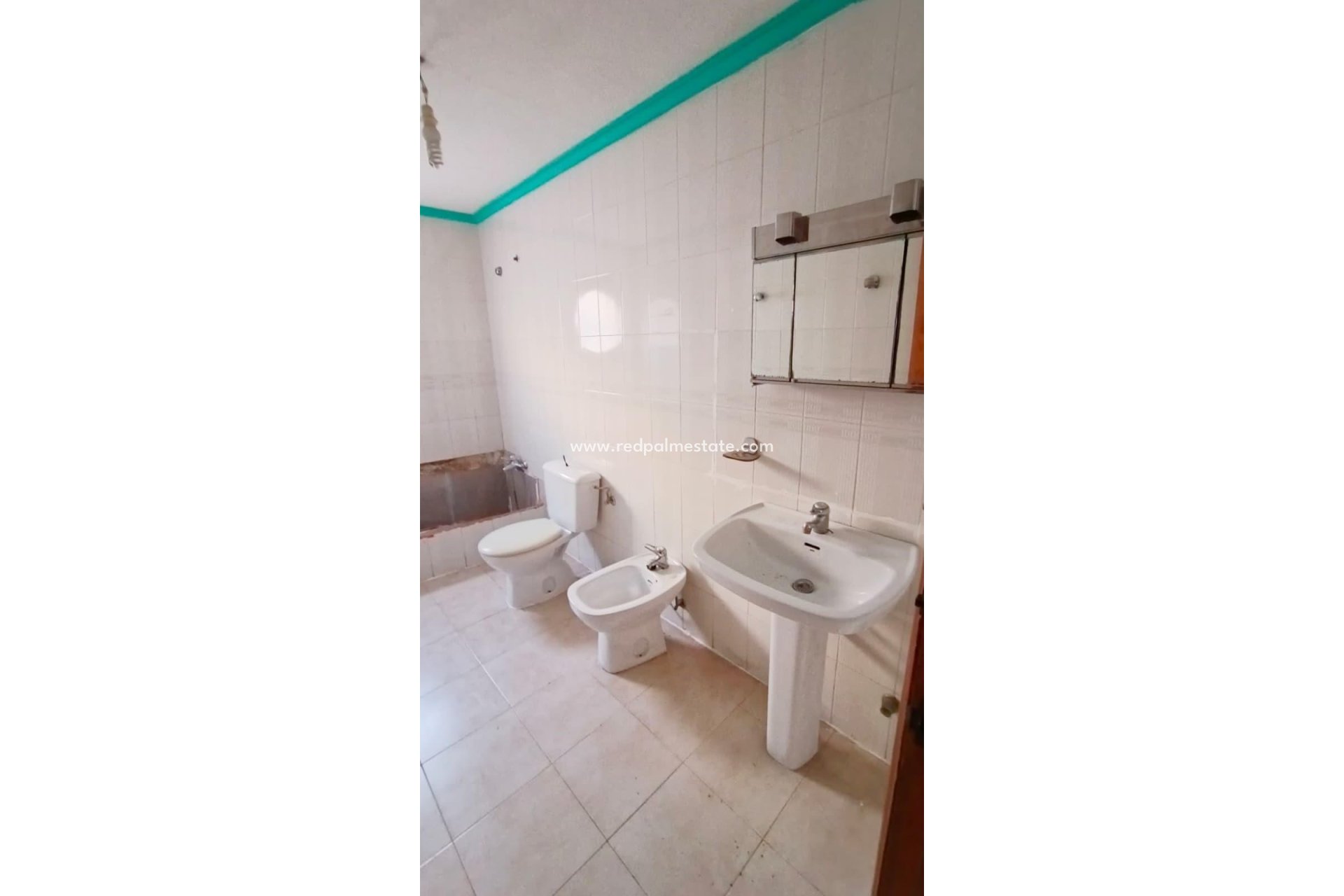 Resale - Apartment -
Torrevieja - Centro Torrevieja
