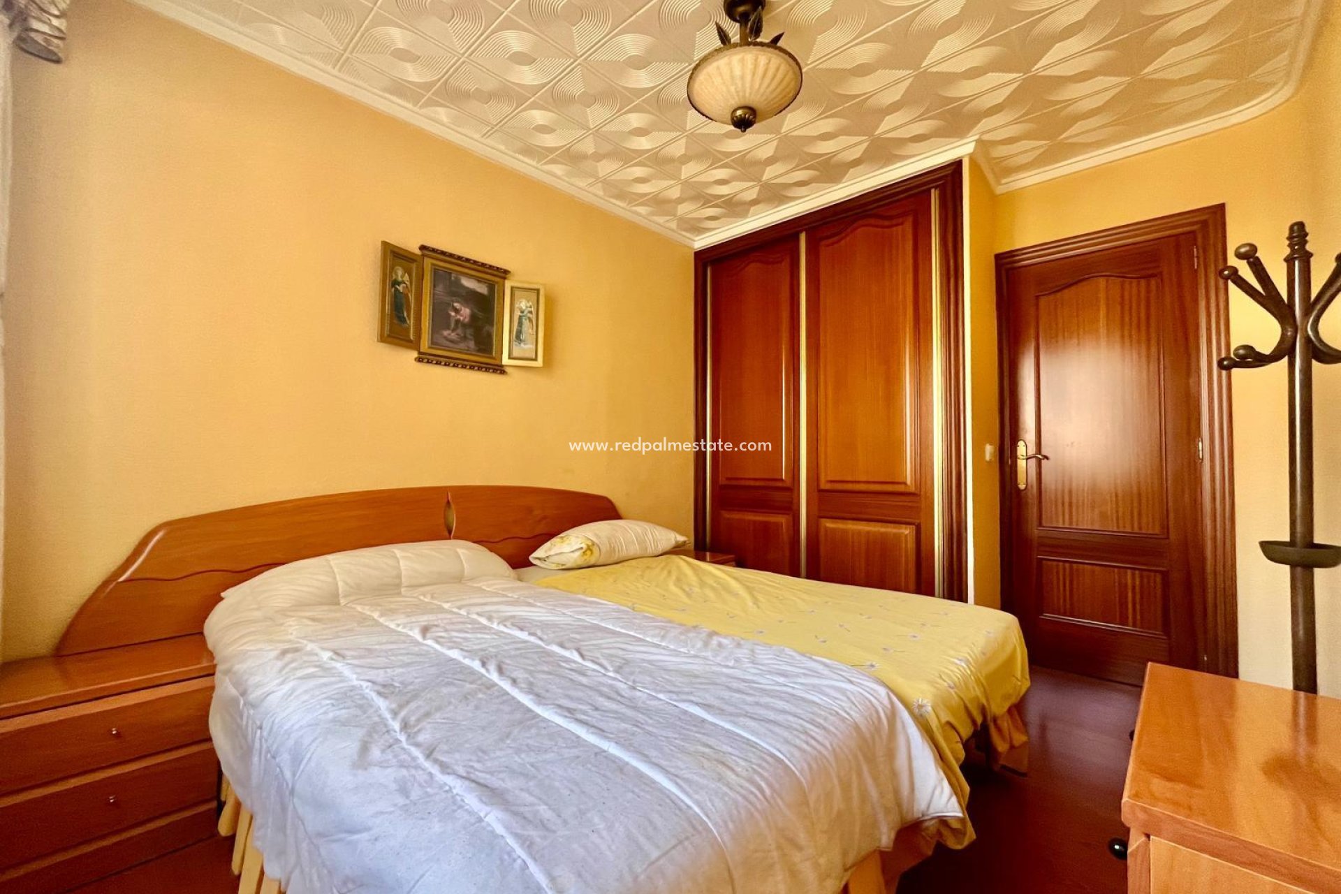 Resale - Apartment -
Torrevieja - Centro Torrevieja
