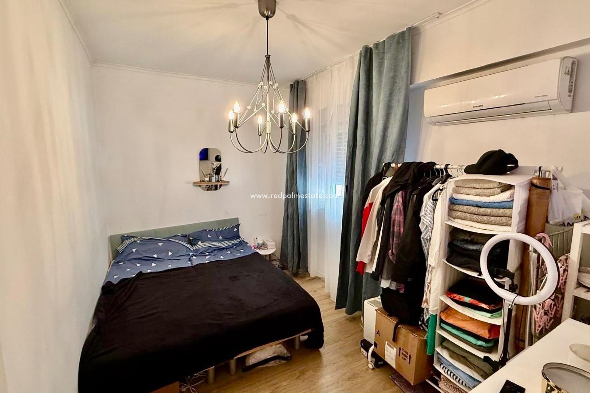 Resale - Apartment -
Torrevieja - Centro Torrevieja