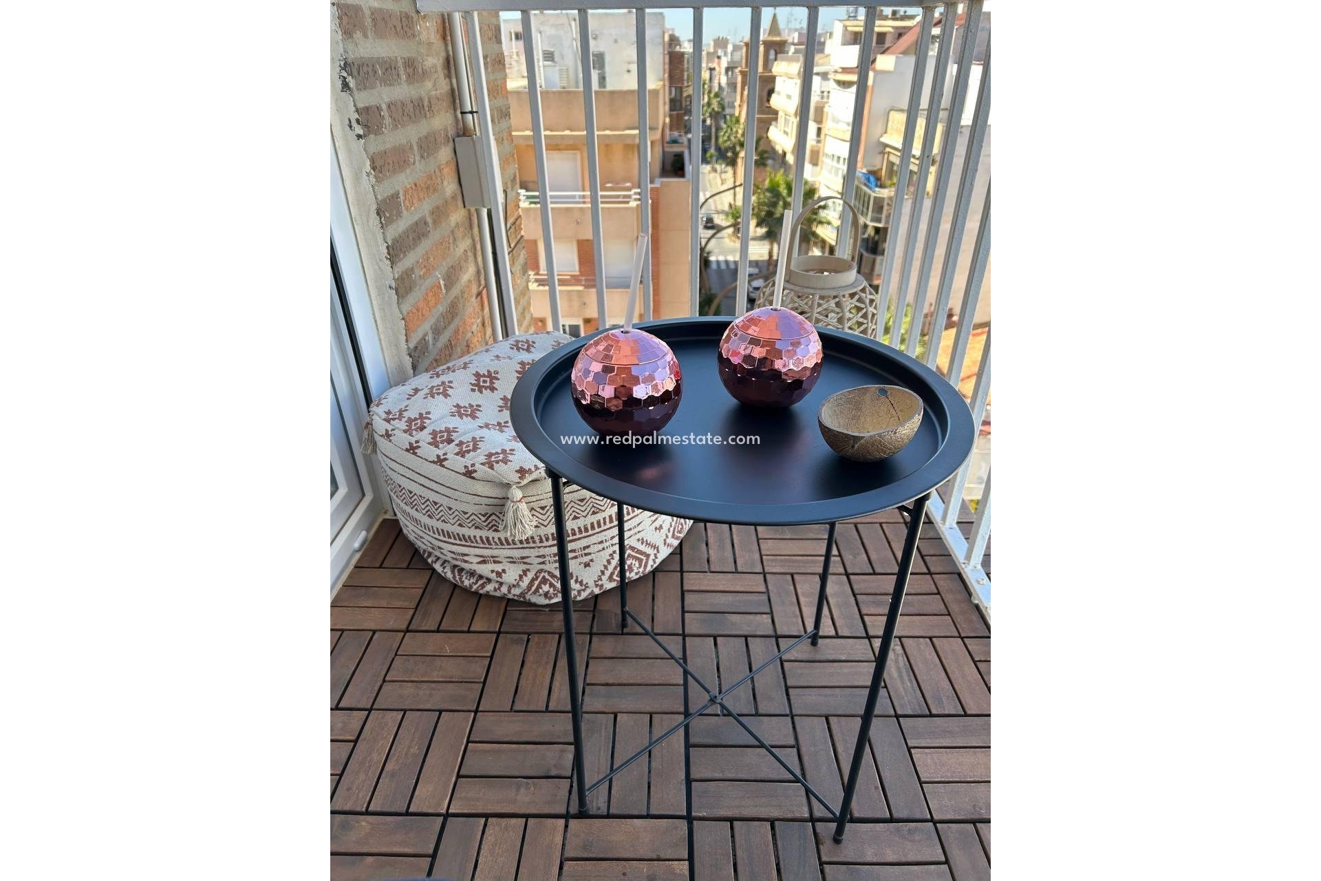 Resale - Apartment -
Torrevieja - Centro Torrevieja