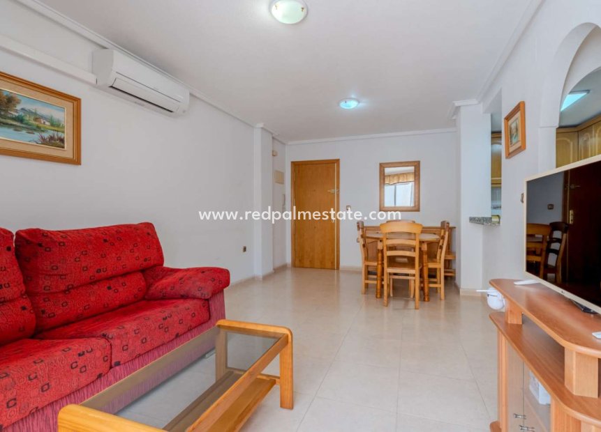 Resale - Apartment -
Torrevieja - Centro Torrevieja