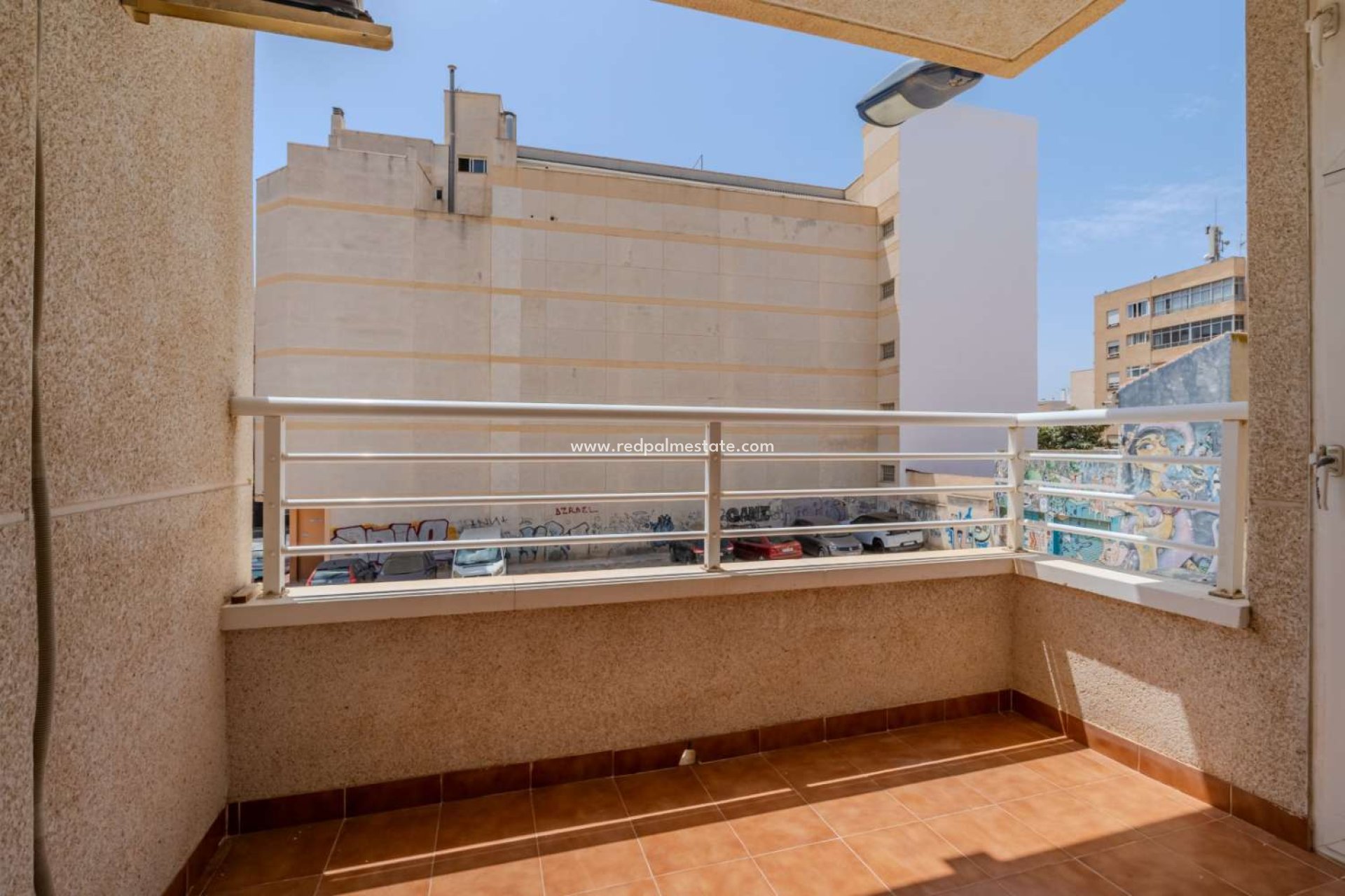 Resale - Apartment -
Torrevieja - Centro Torrevieja
