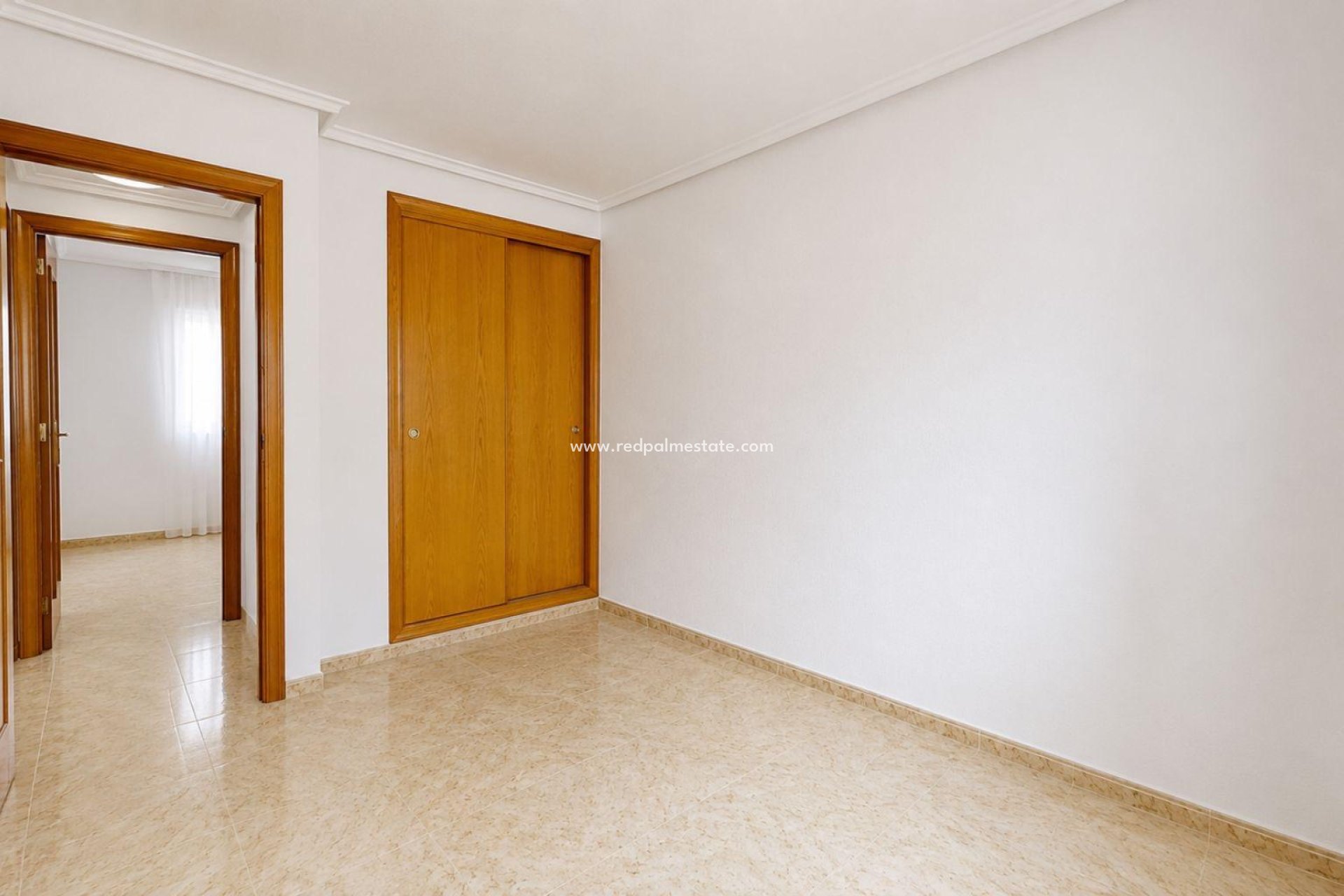 Resale - Apartment -
Torrevieja - Centro Torrevieja