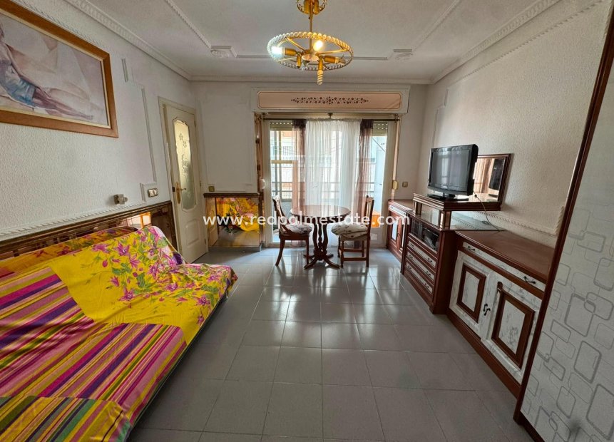Resale - Apartment -
Torrevieja - Centro Torrevieja