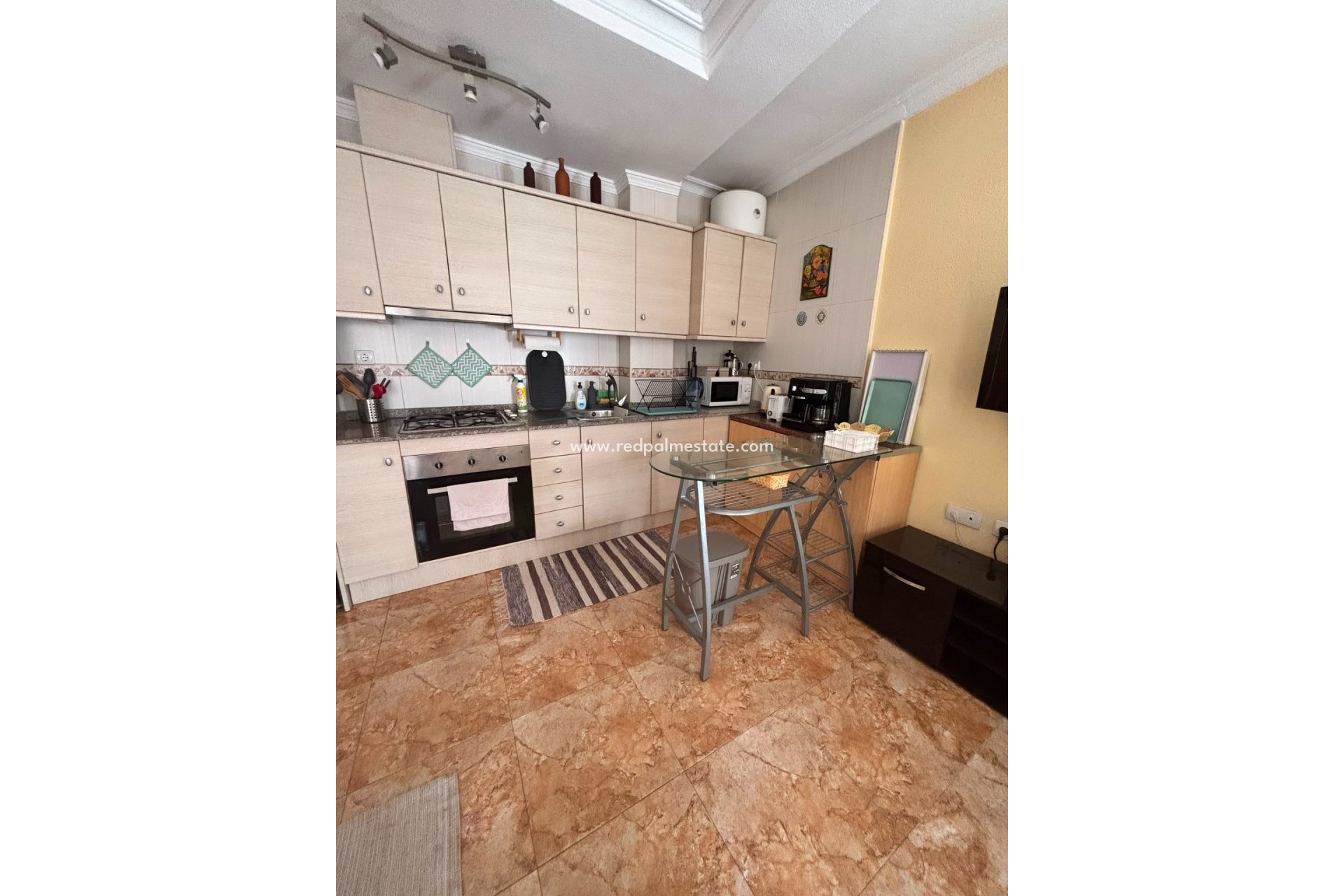 Resale - Apartment -
Torrevieja - Centro Torrevieja