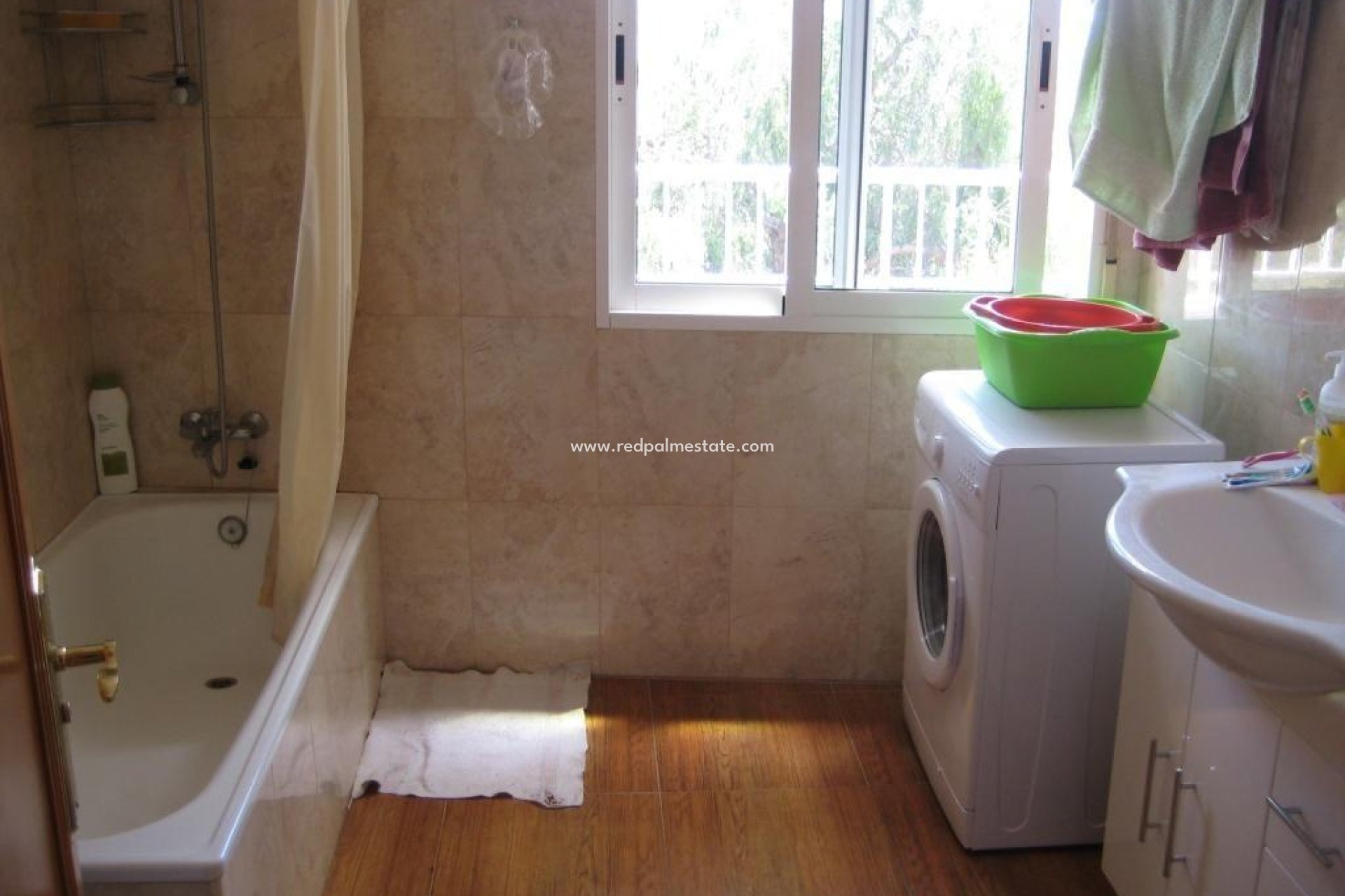 Resale - Apartment -
Torrevieja - Centro Torrevieja
