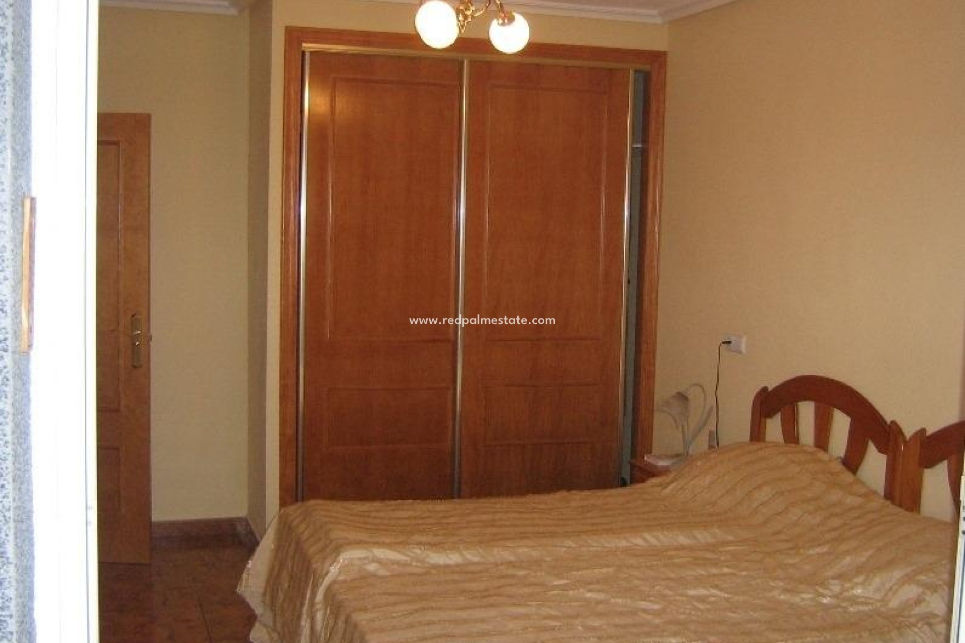 Resale - Apartment -
Torrevieja - Centro Torrevieja