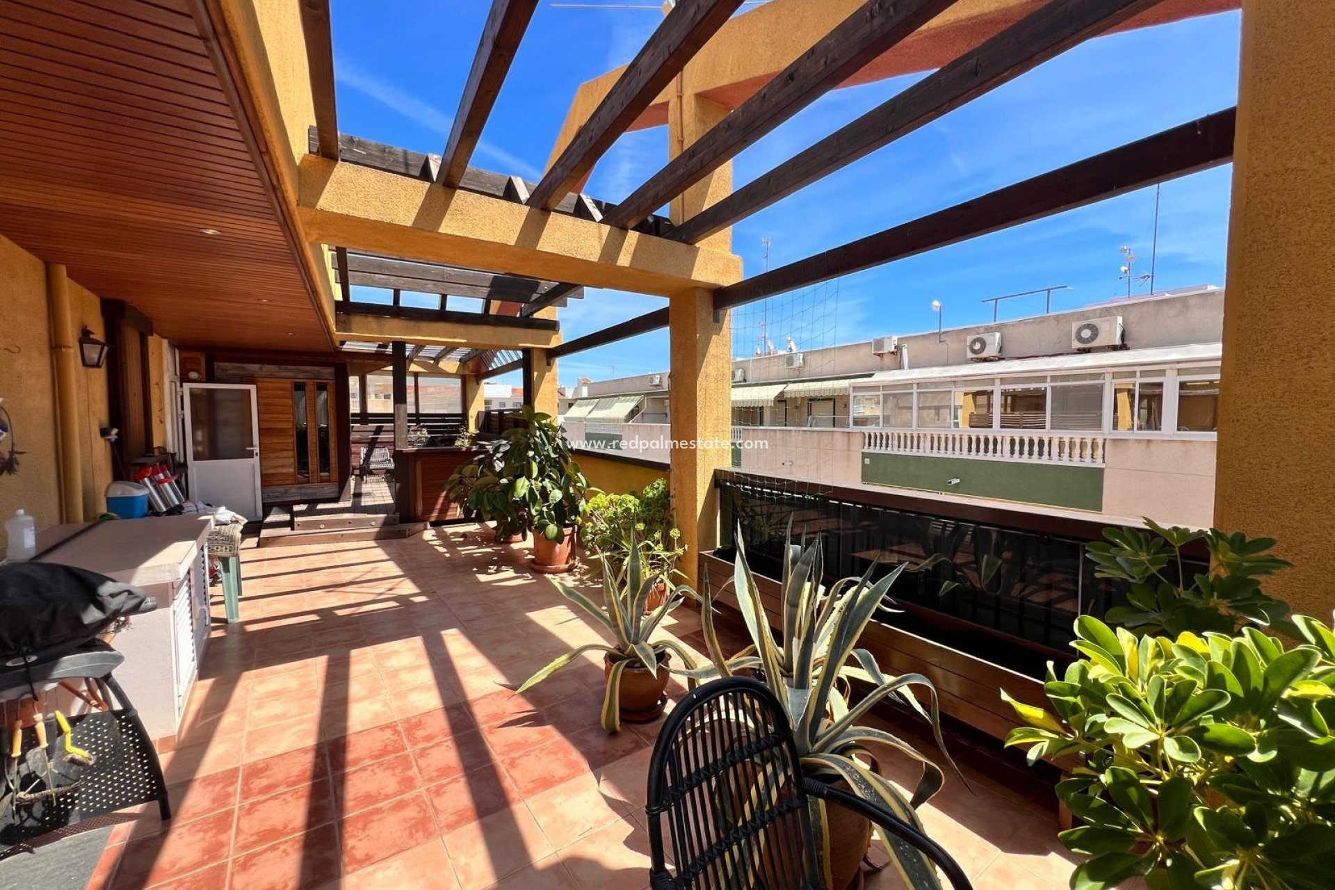 Resale - Apartment -
Torrevieja - Centro Torrevieja