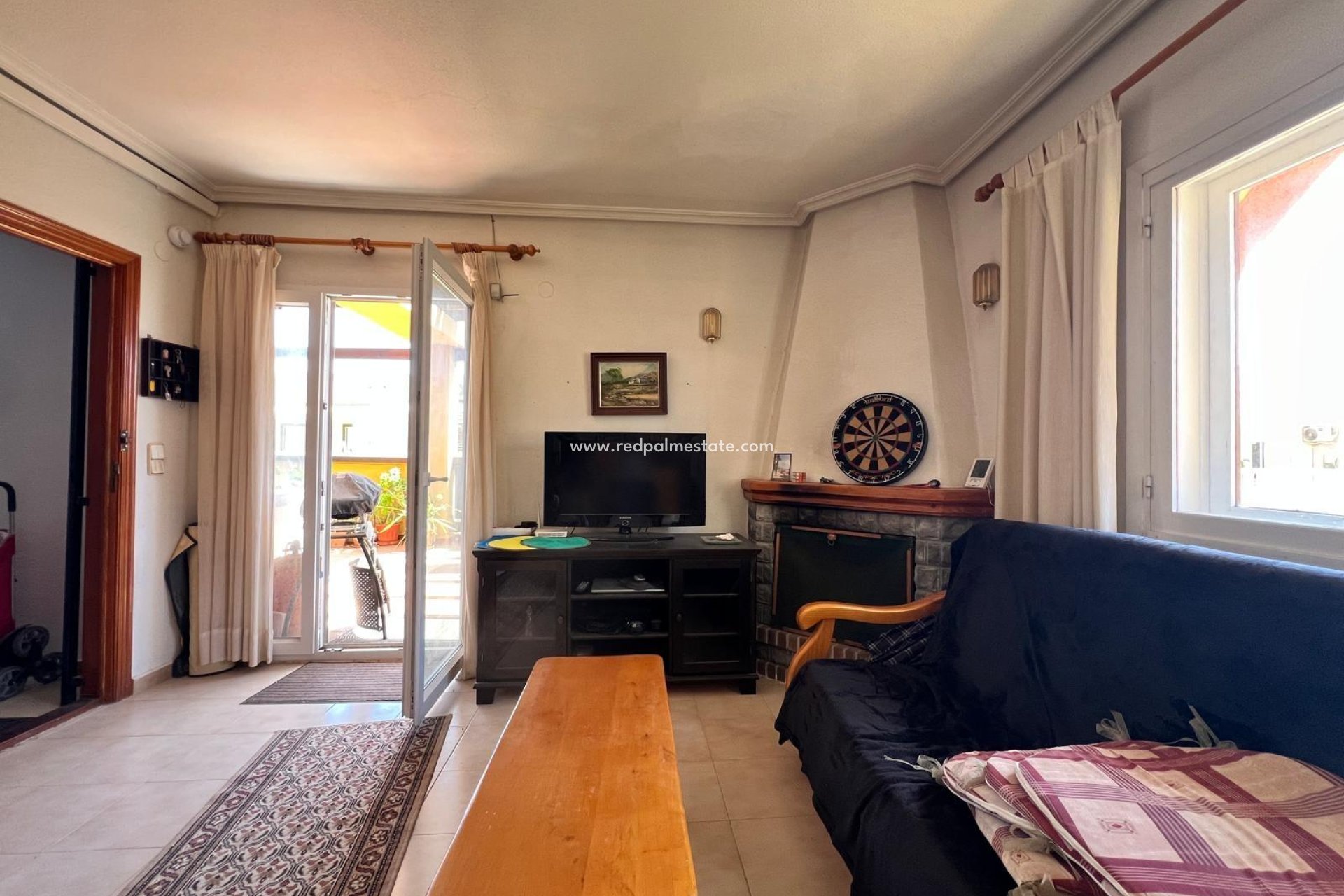 Resale - Apartment -
Torrevieja - Centro Torrevieja