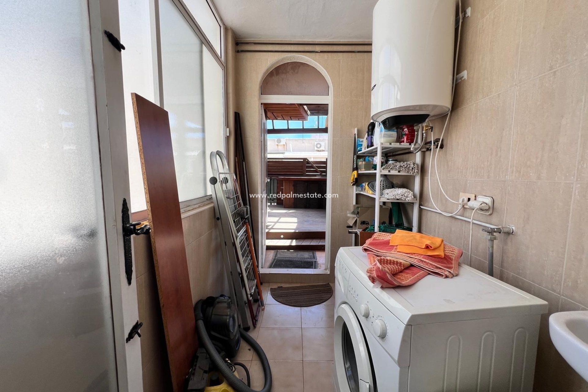 Resale - Apartment -
Torrevieja - Centro Torrevieja