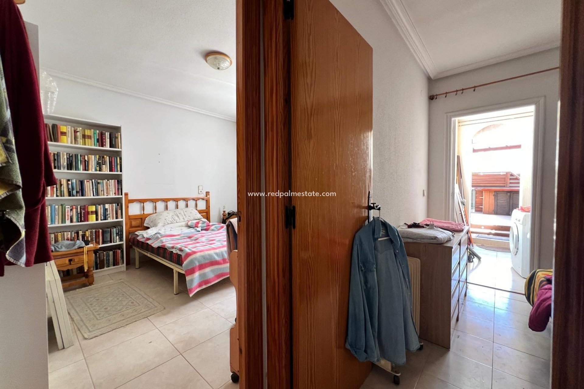 Resale - Apartment -
Torrevieja - Centro Torrevieja