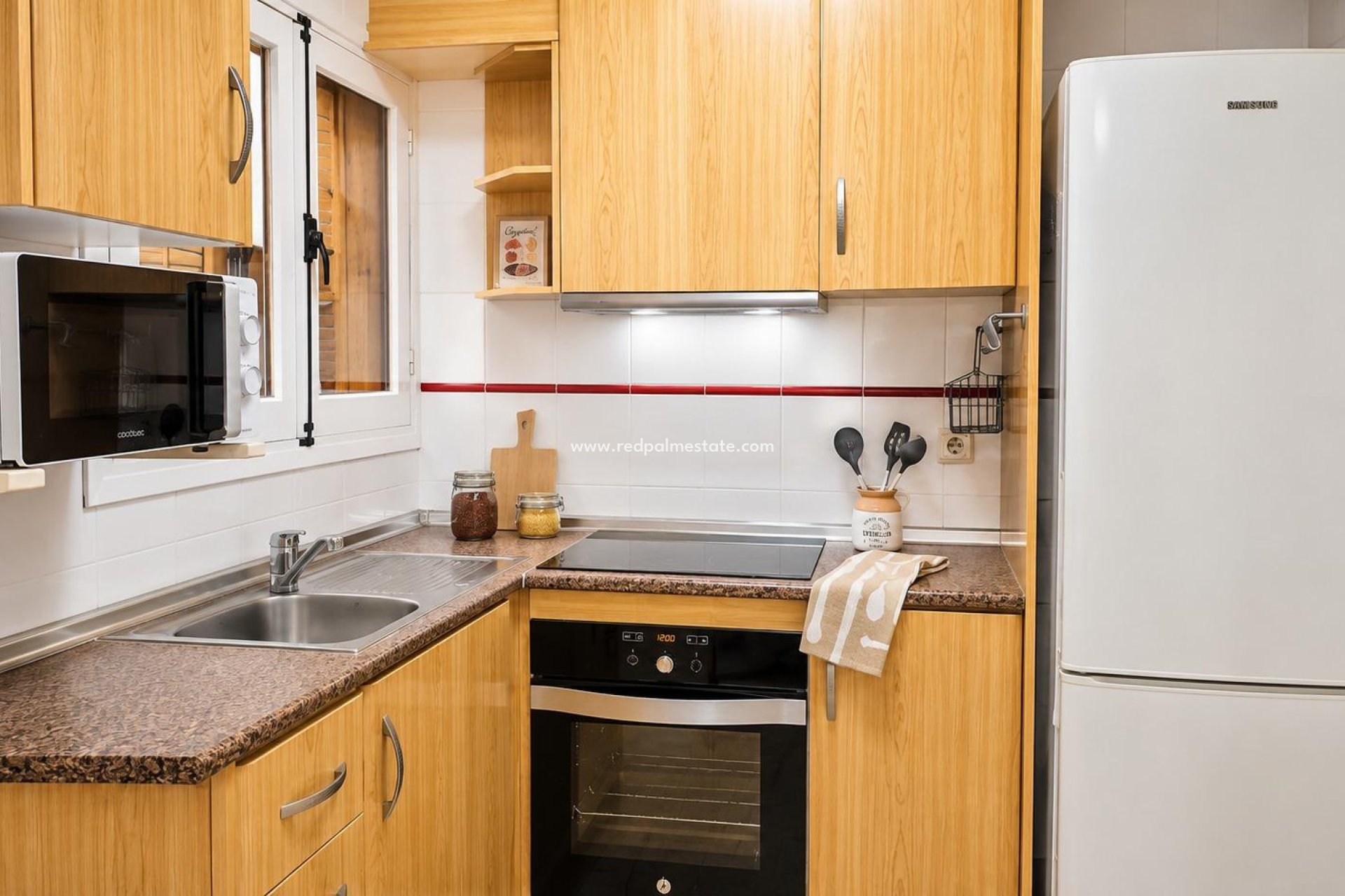 Resale - Apartment -
Torrevieja - Centro Torrevieja