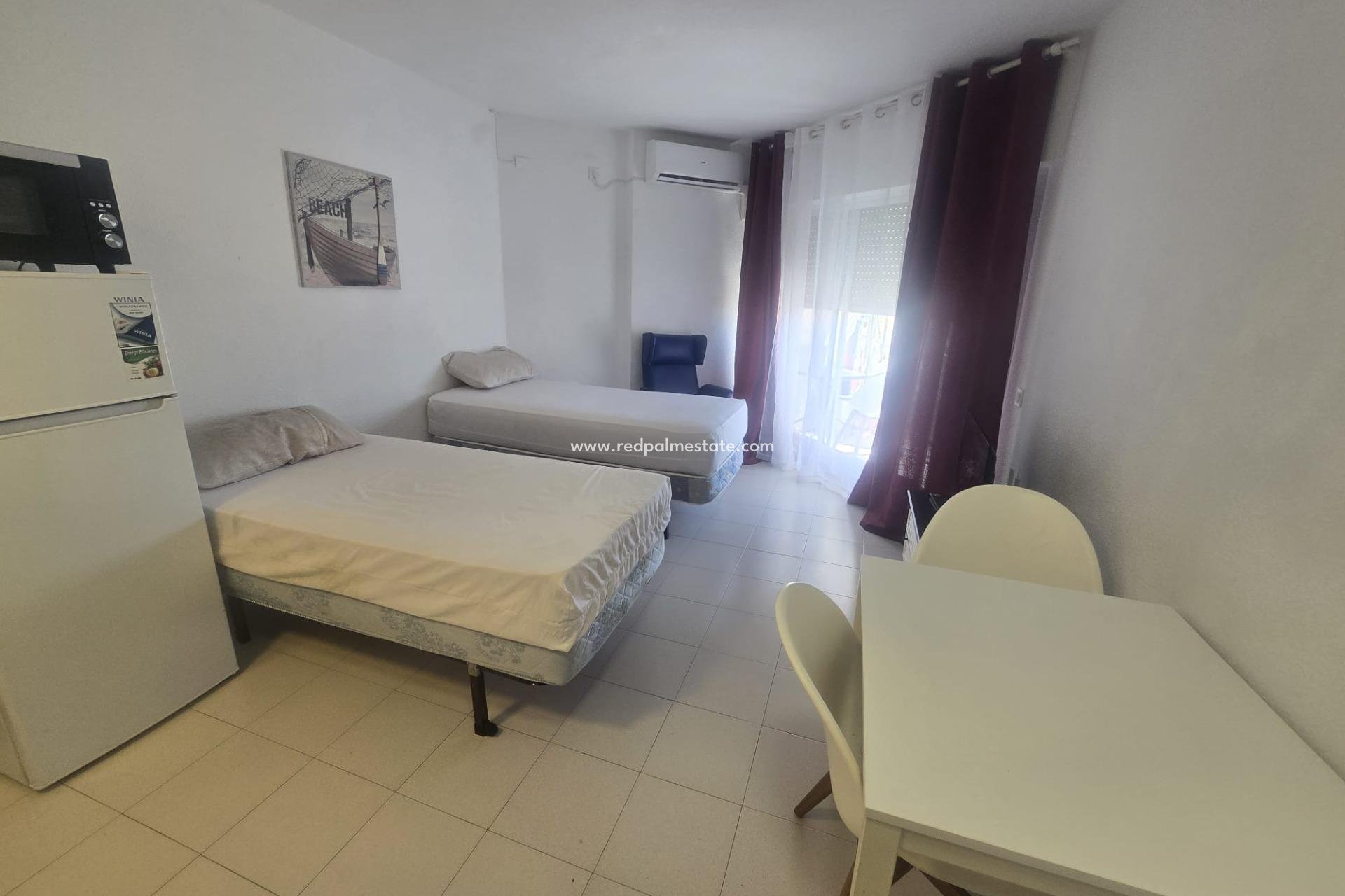 Resale - Apartment -
Torrevieja - Centro Torrevieja