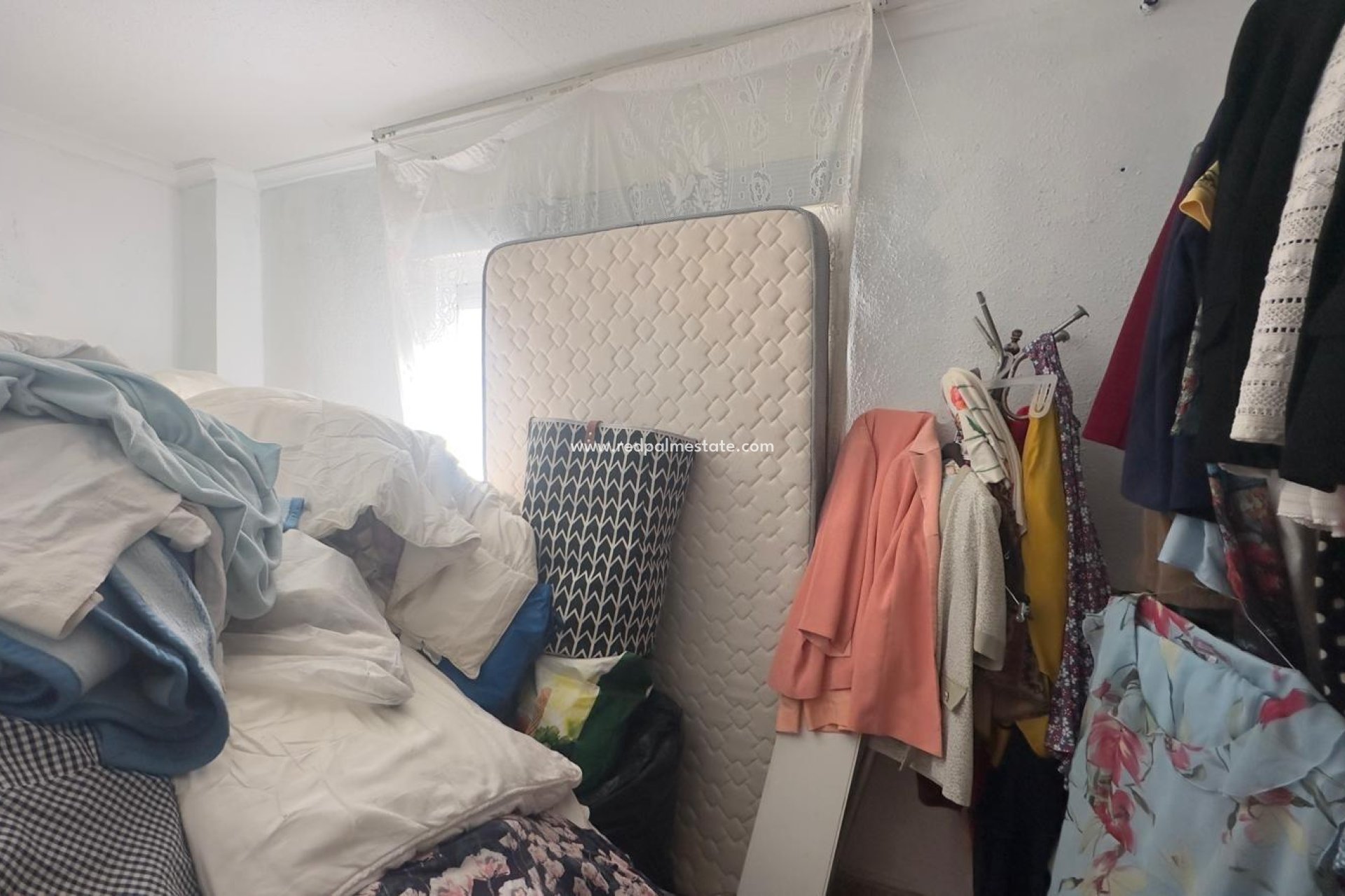 Resale - Apartment -
Torrevieja - Centro Torrevieja