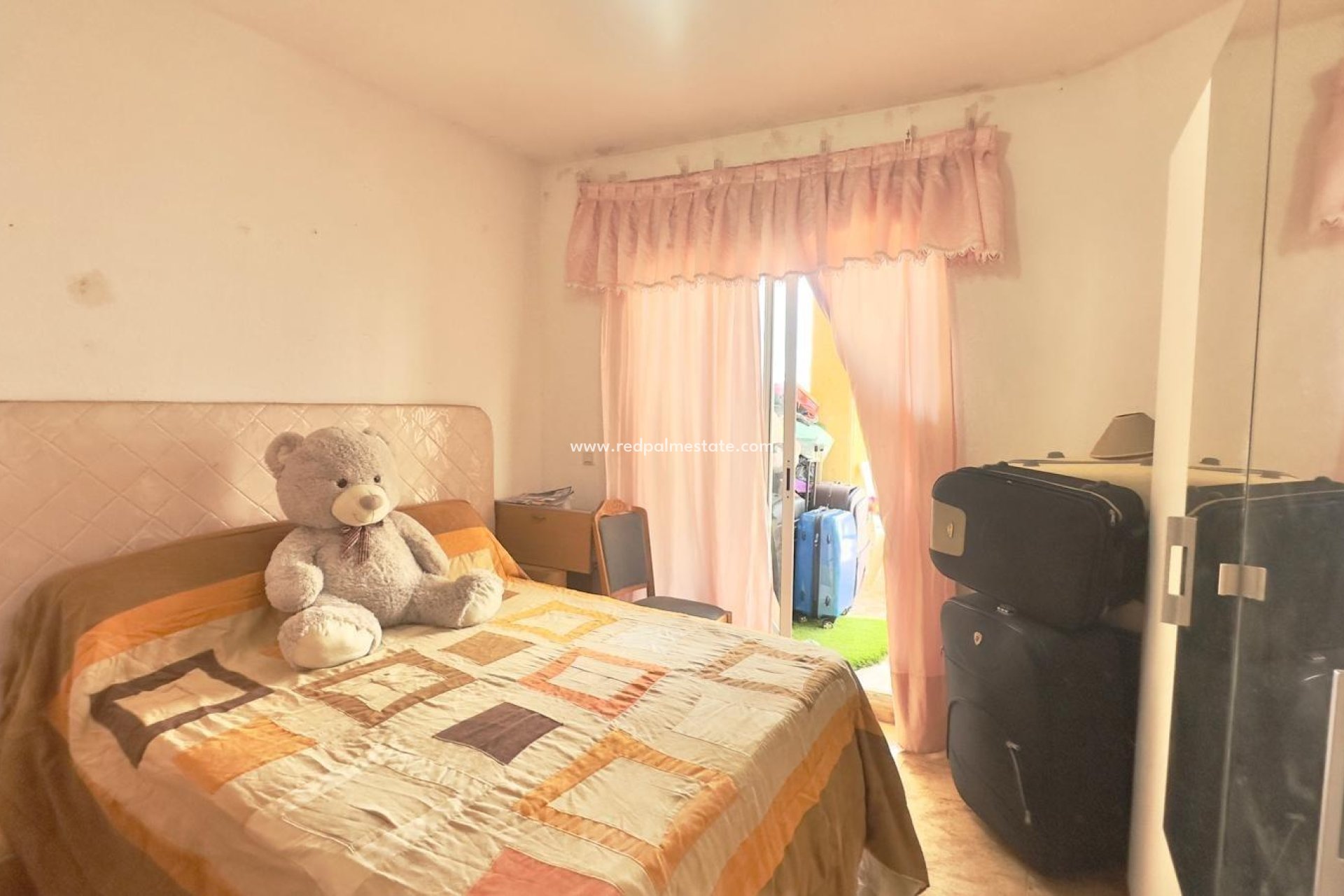 Resale - Apartment -
Torrevieja - Centro Torrevieja