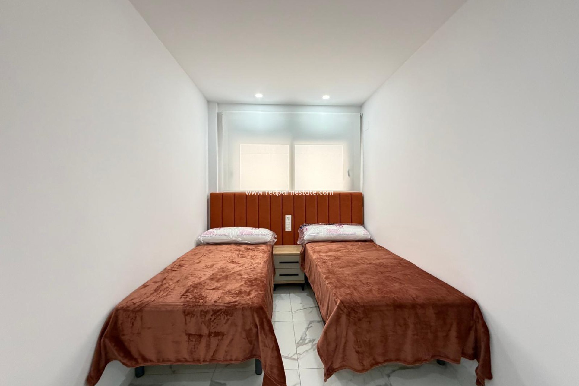Resale - Apartment -
Torrevieja - Centro Torrevieja