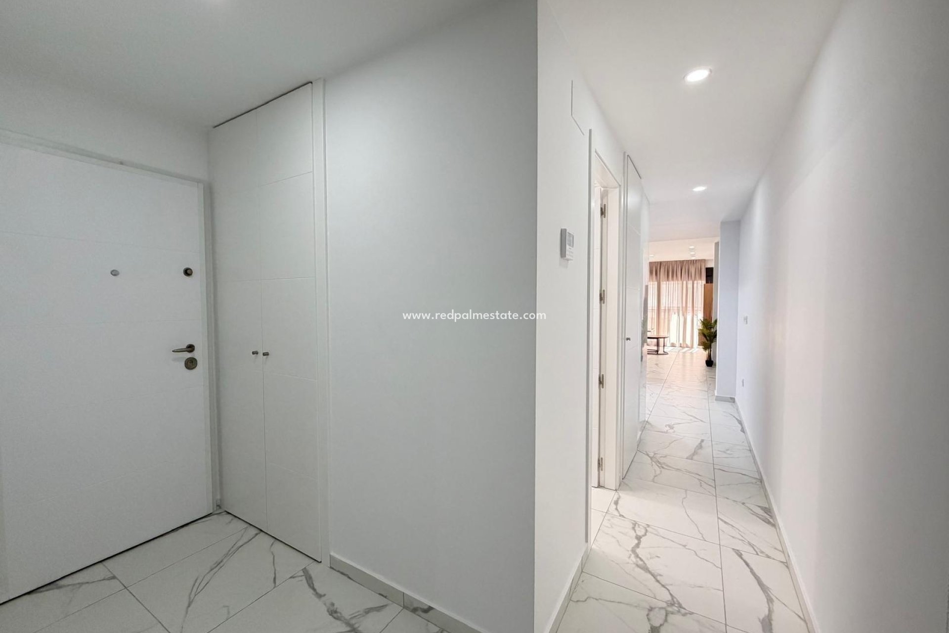 Resale - Apartment -
Torrevieja - Centro Torrevieja