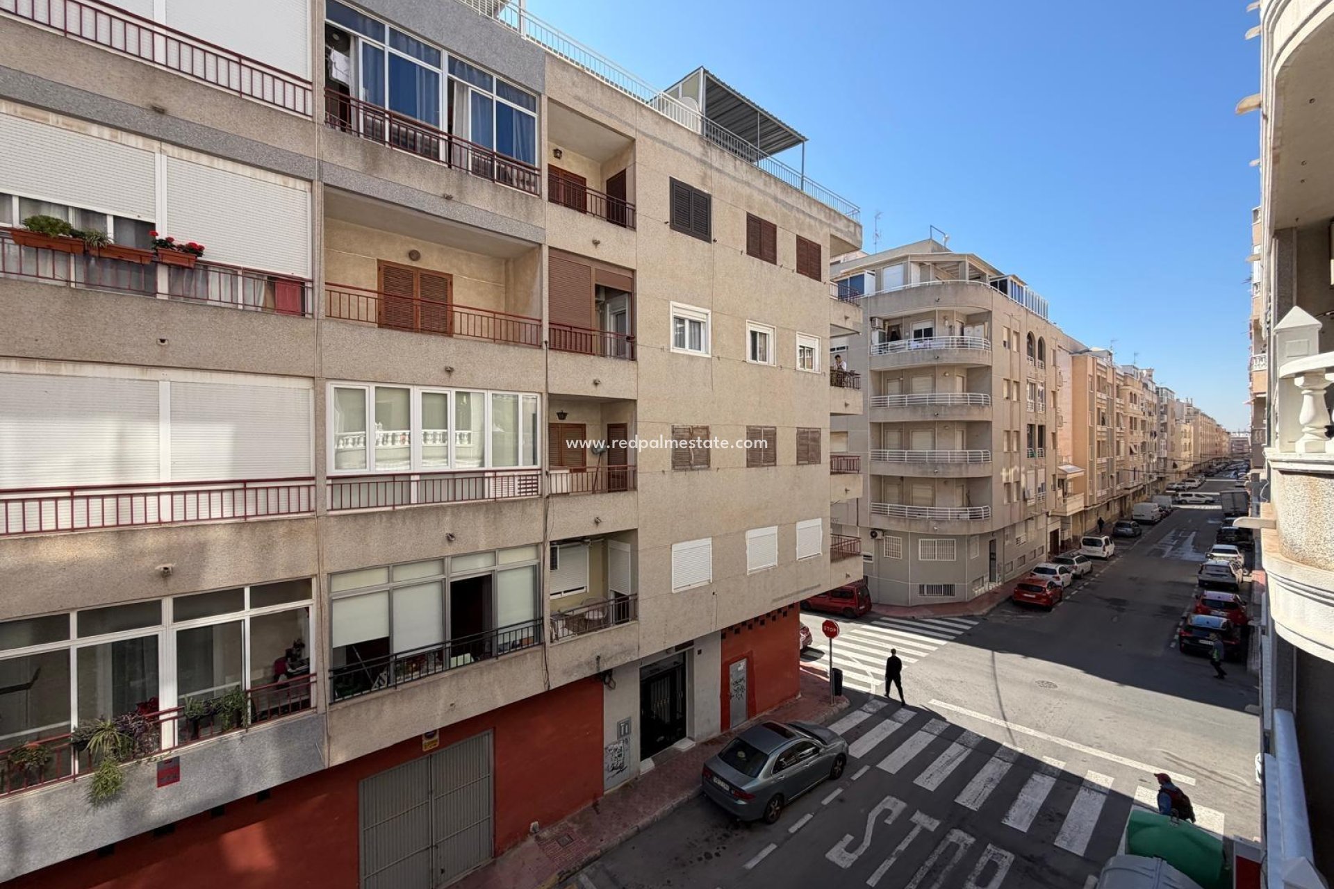 Resale - Apartment -
Torrevieja - Centro Torrevieja