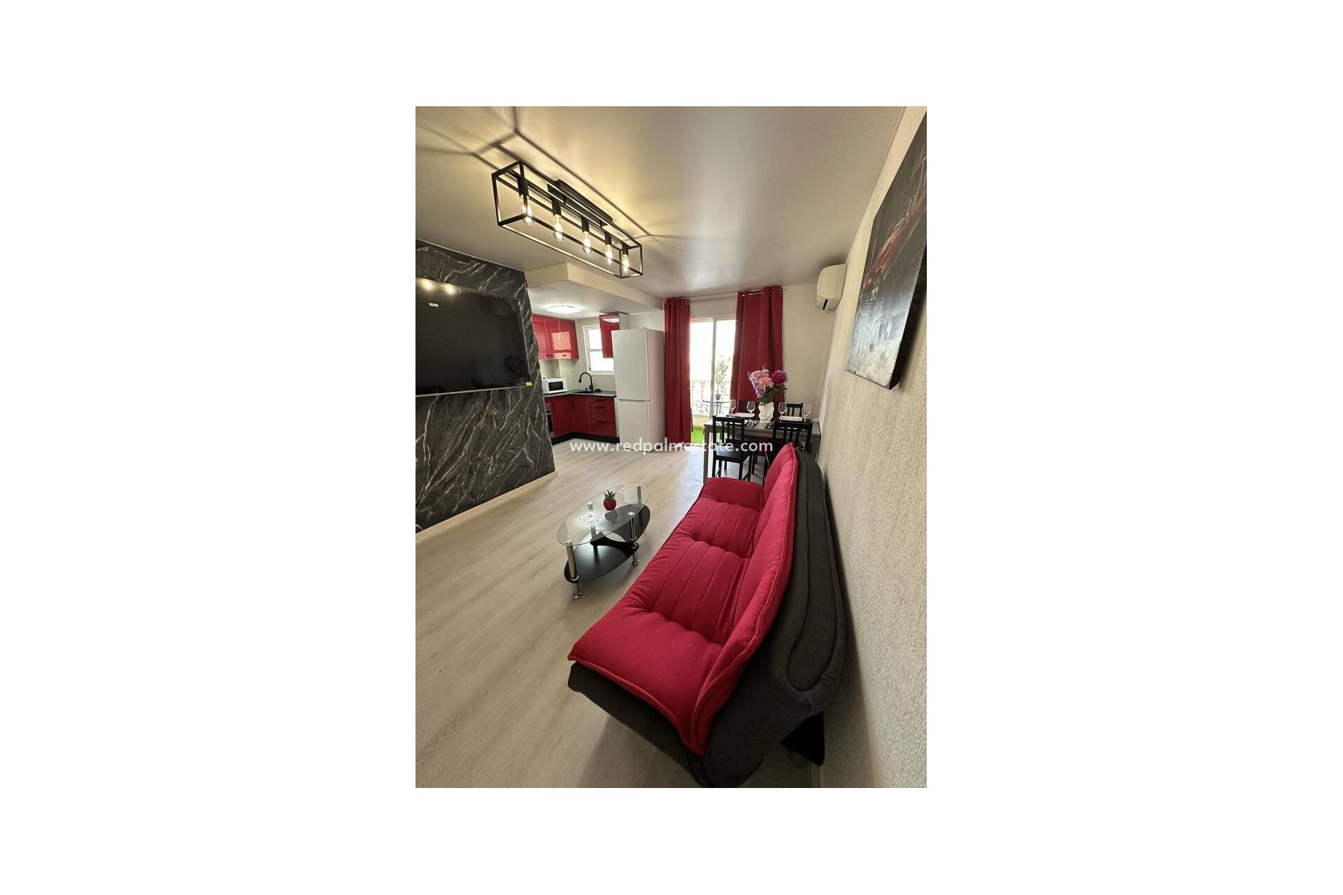 Resale - Apartment -
Torrevieja - Centro Torrevieja