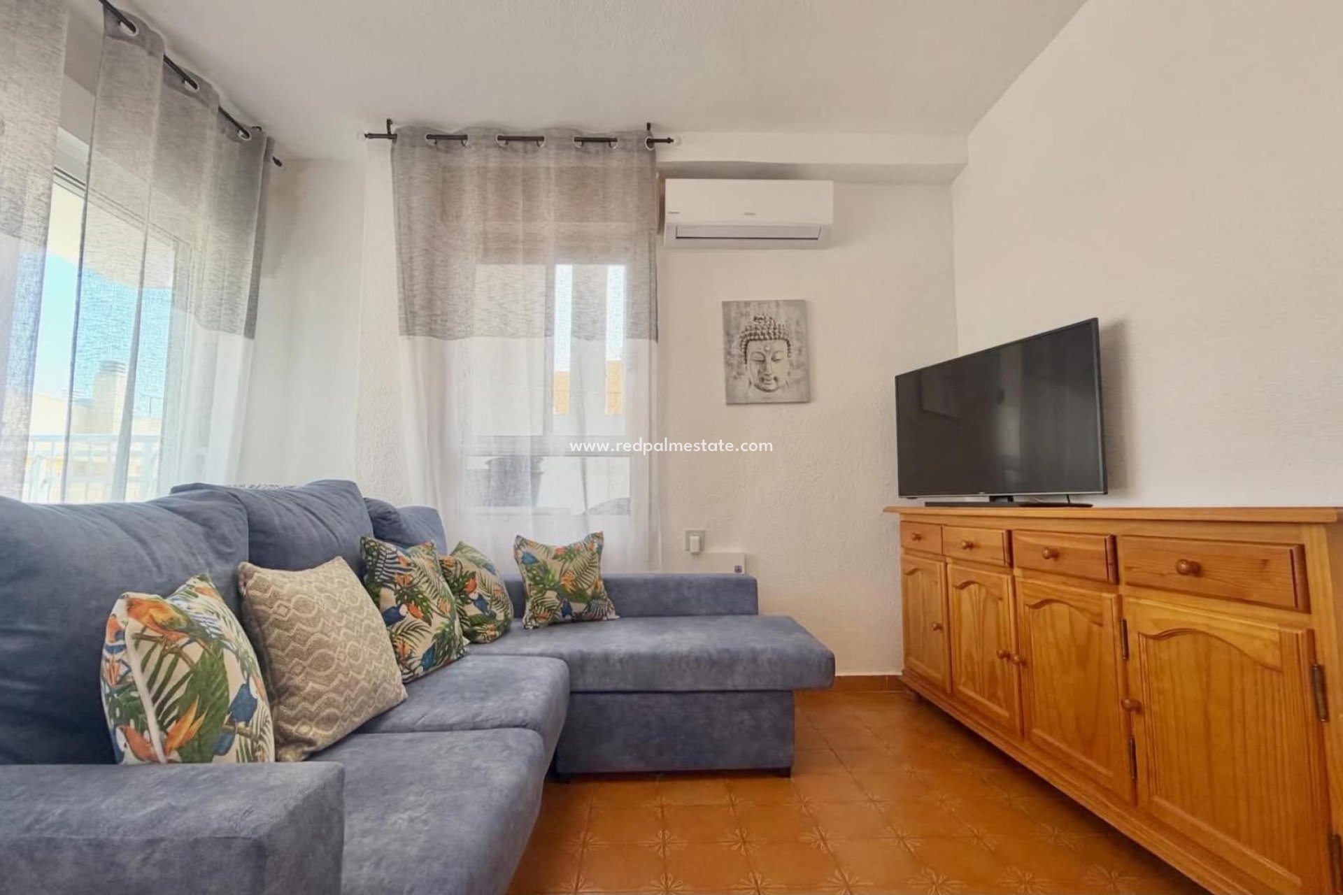 Resale - Apartment -
Torrevieja - Centro Torrevieja