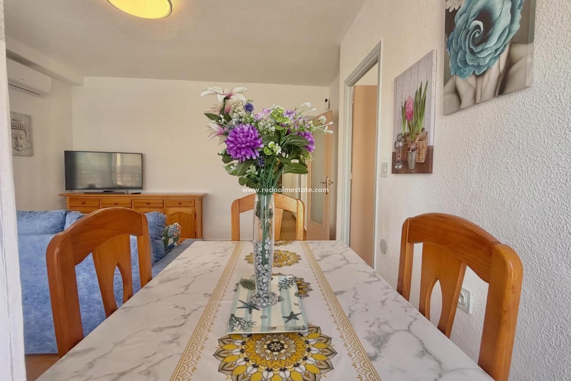 Resale - Apartment -
Torrevieja - Centro Torrevieja