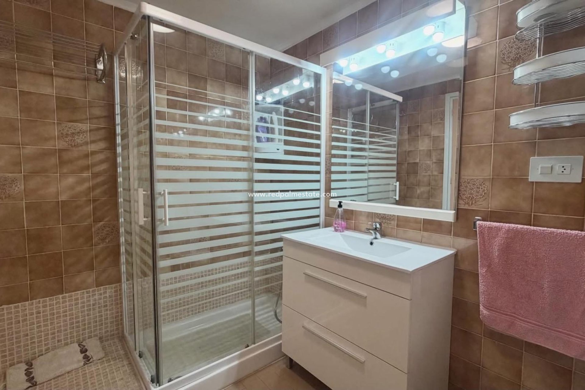 Resale - Apartment -
Torrevieja - Centro Torrevieja