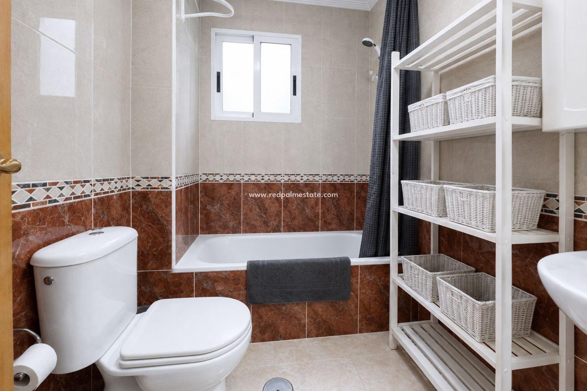 Resale - Apartment -
Torrevieja - Centro Torrevieja
