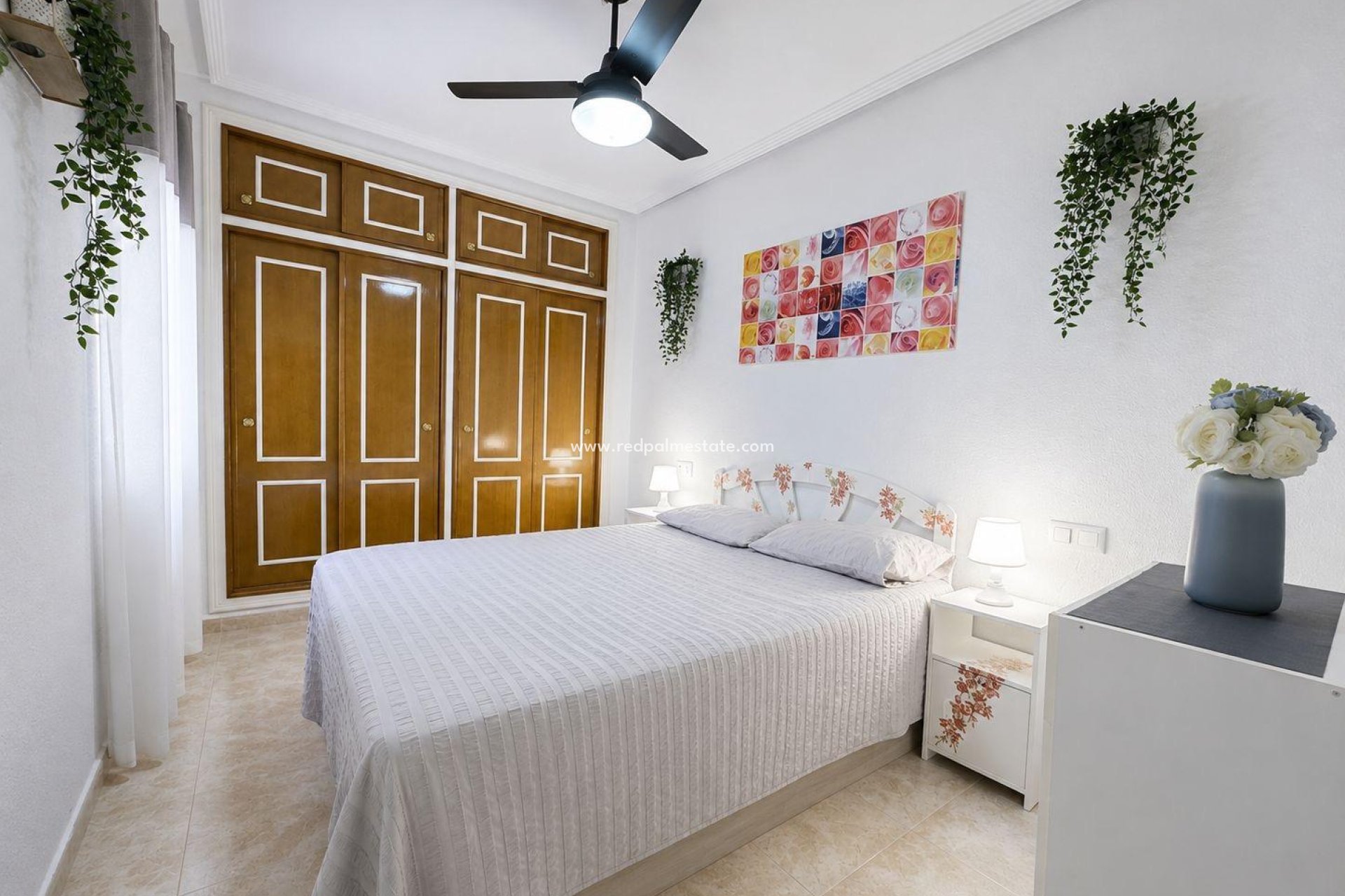 Resale - Apartment -
Torrevieja - Centro Torrevieja