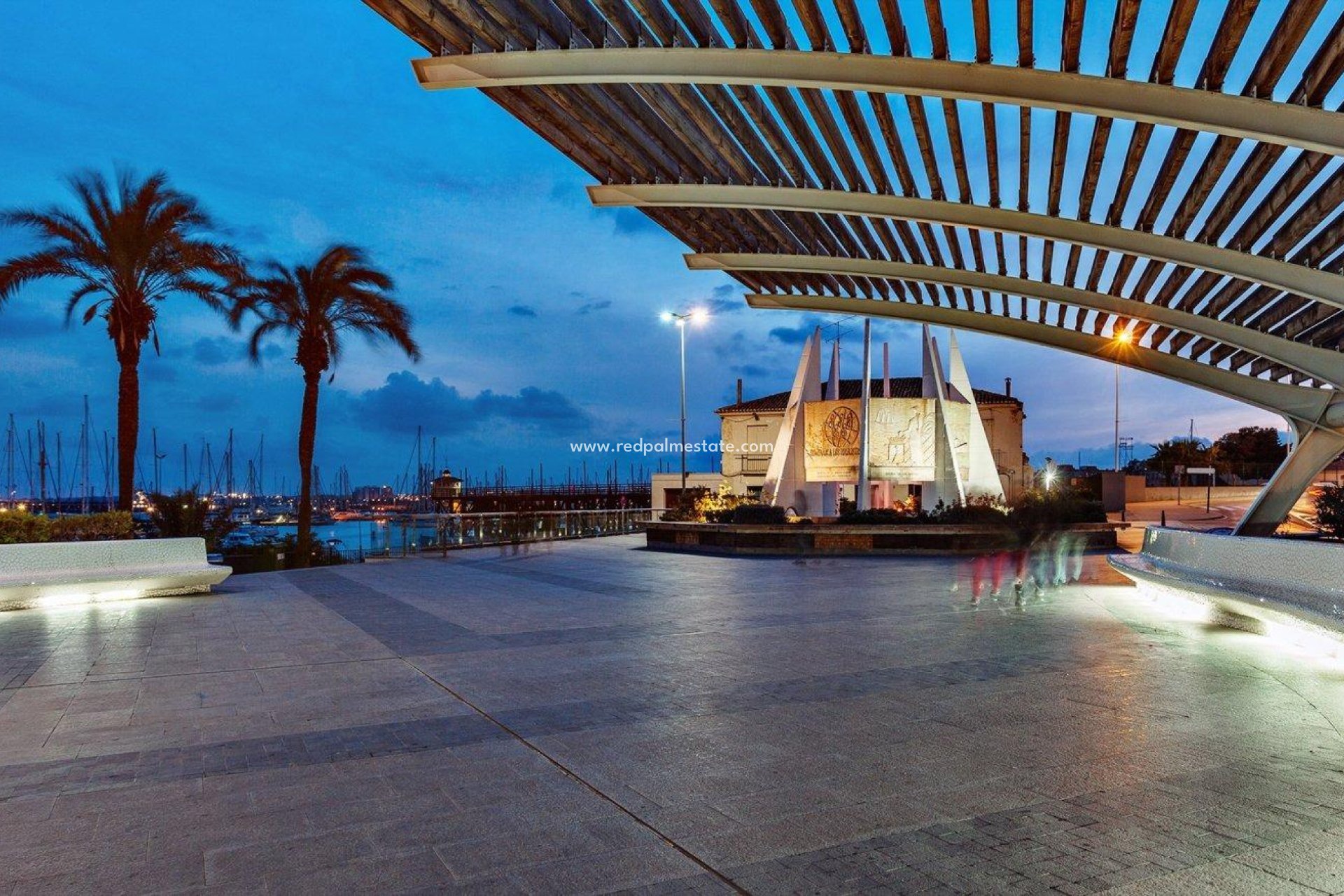 Resale - Apartment -
Torrevieja - Centro Torrevieja