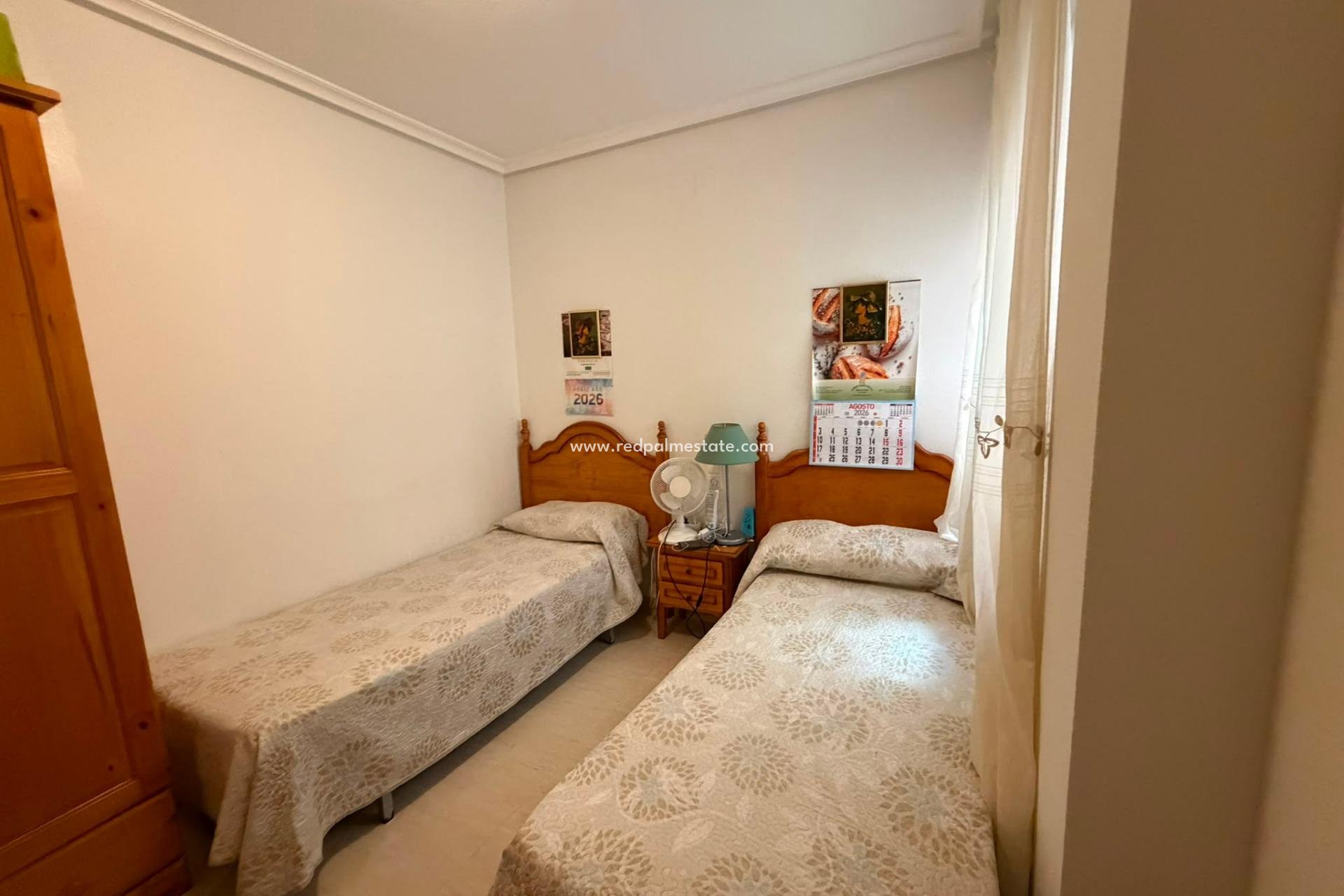 Resale - Apartment -
Torrevieja - Centro Torrevieja