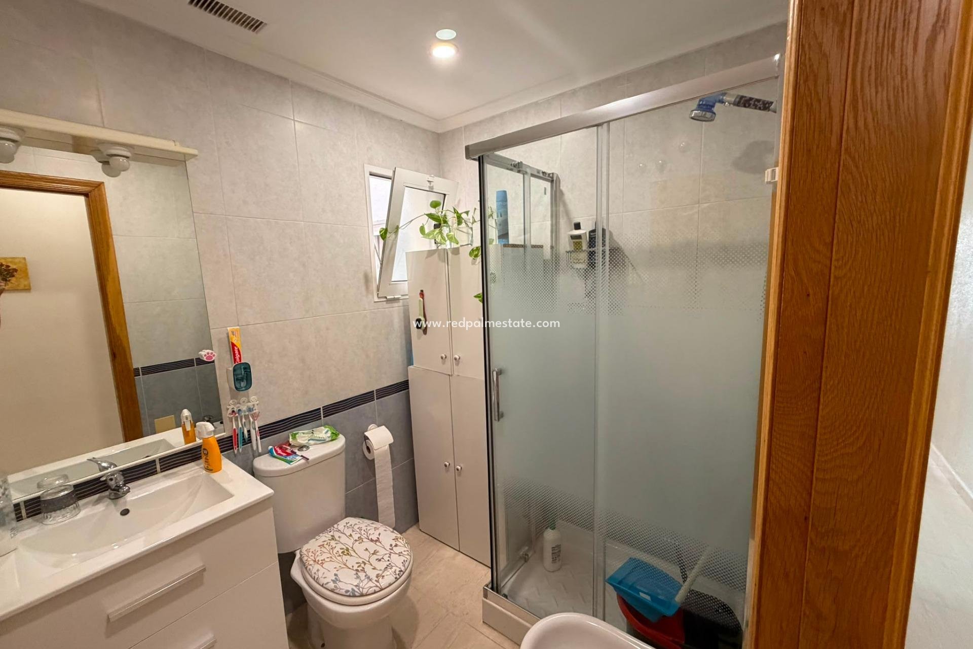 Resale - Apartment -
Torrevieja - Centro Torrevieja