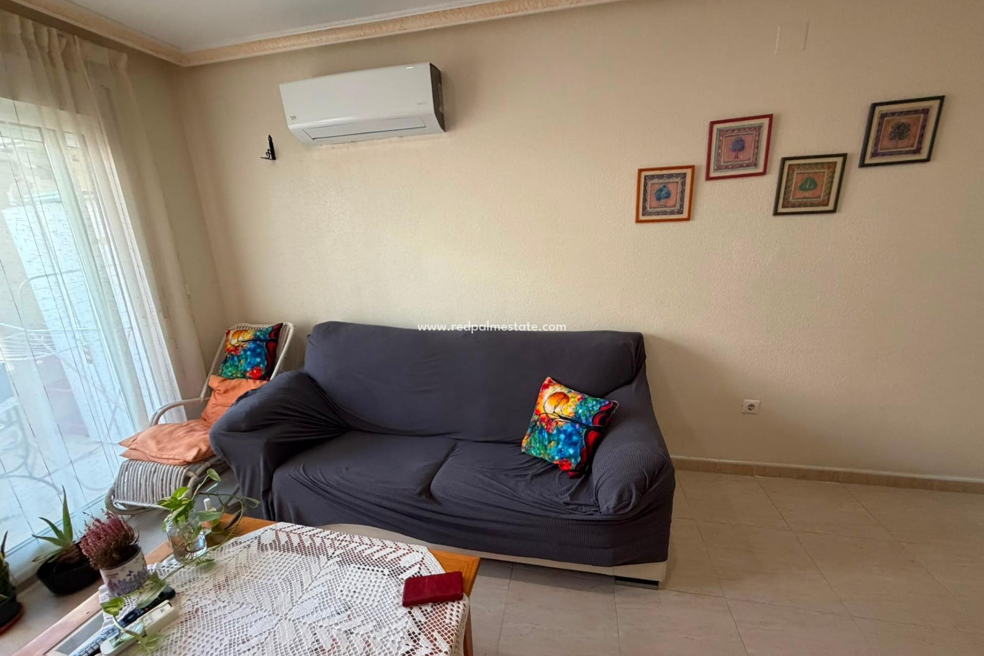 Resale - Apartment -
Torrevieja - Centro Torrevieja
