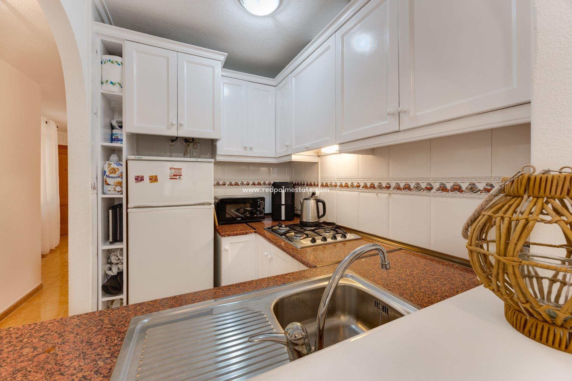 Resale - Apartment -
Torrevieja - Centro Torrevieja