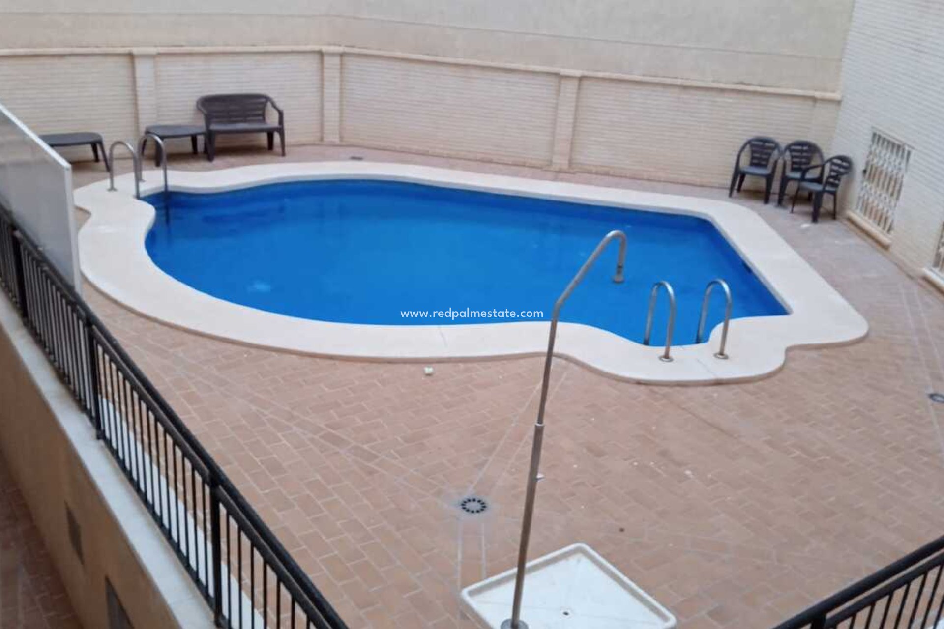 Resale - Apartment -
Torrevieja - Centro Torrevieja