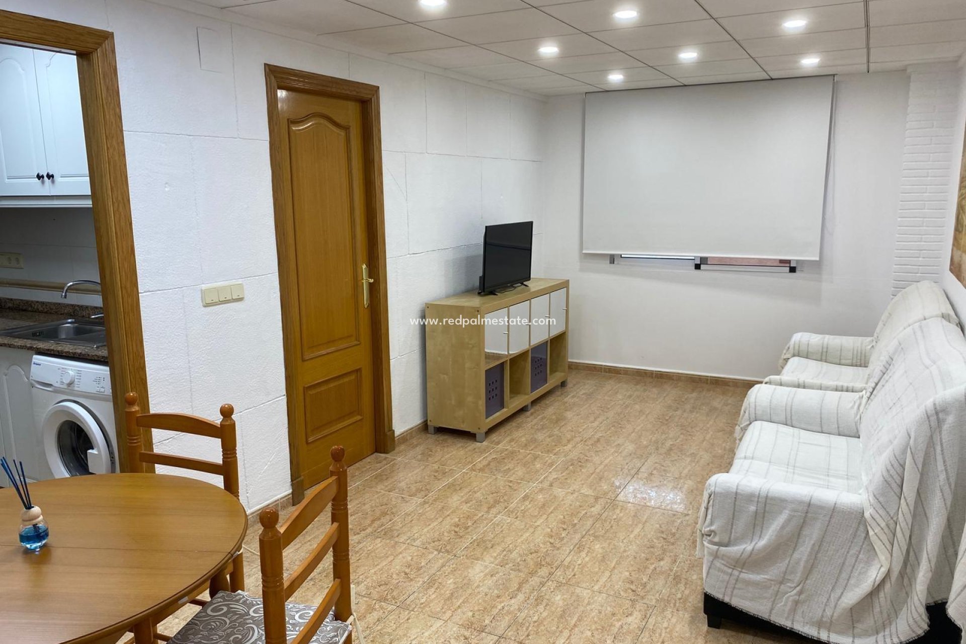 Resale - Apartment -
Torrevieja - Centro Torrevieja