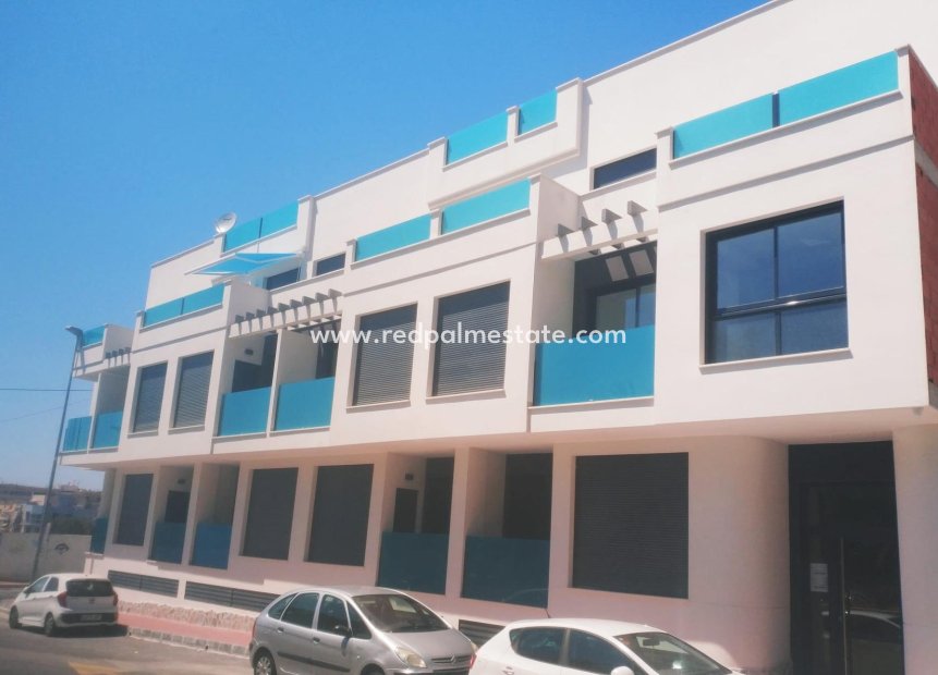 Resale - Apartment -
Torrevieja - Centro Torrevieja