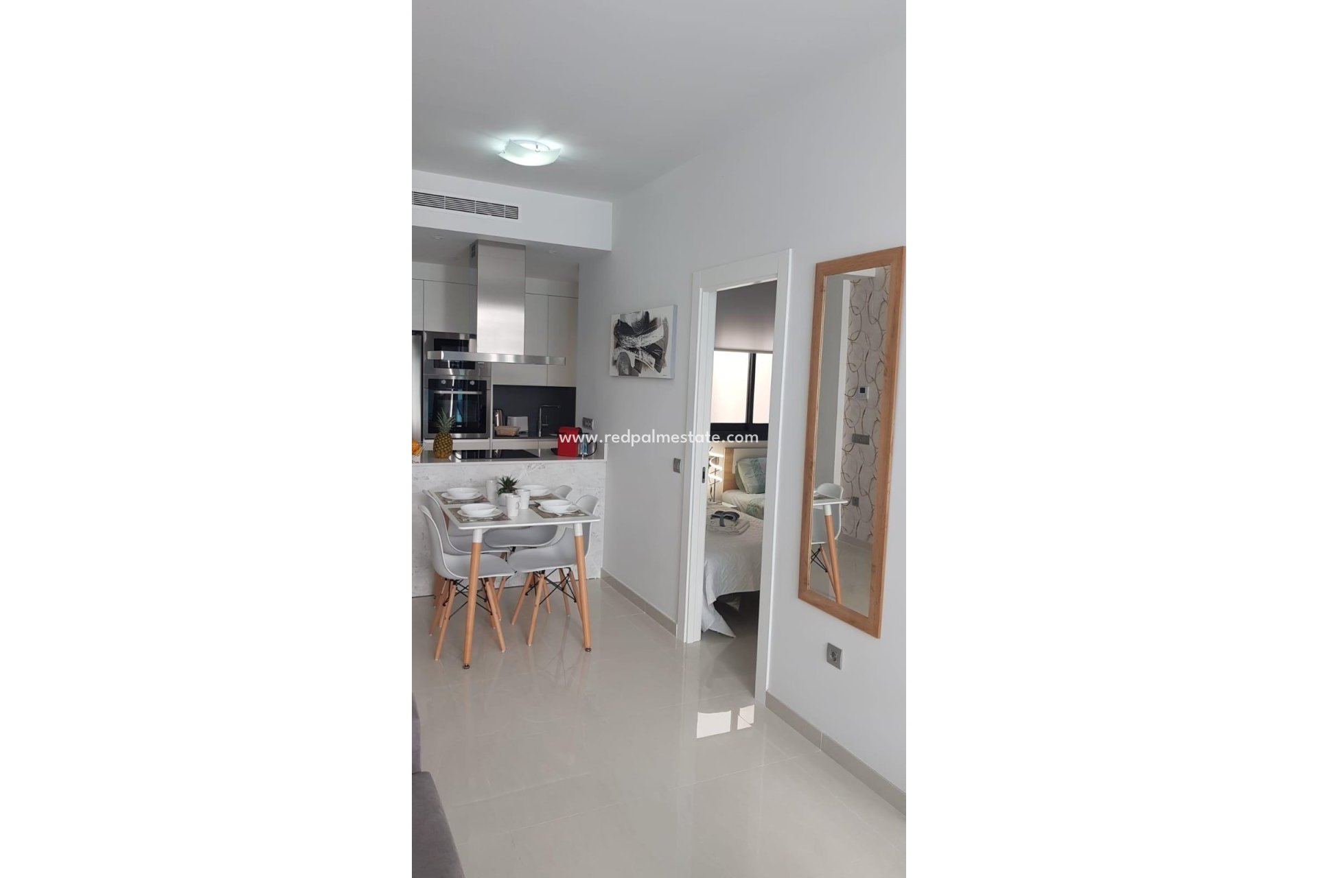 Resale - Apartment -
Torrevieja - Centro Torrevieja