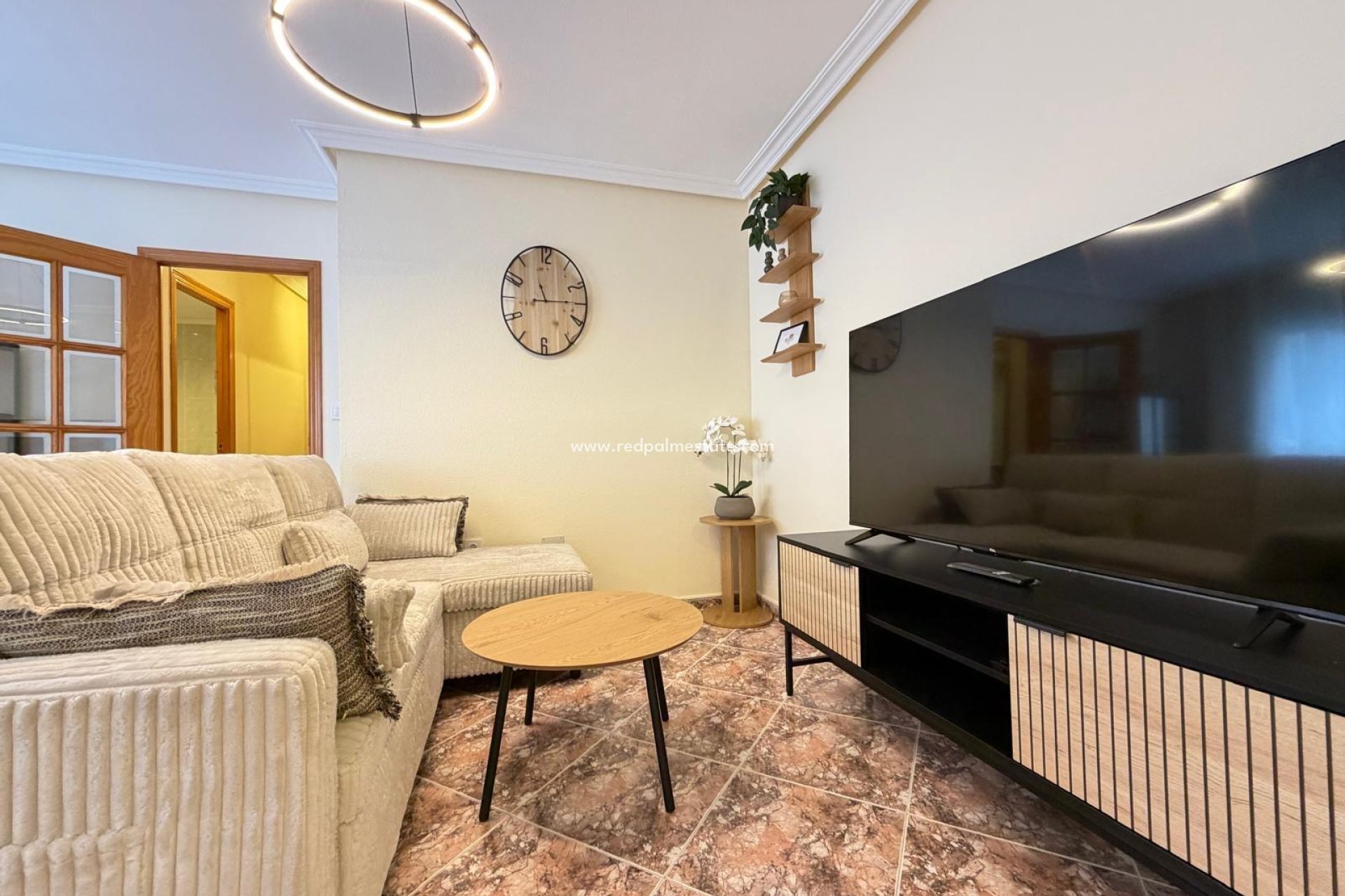 Resale - Apartment -
Torrevieja - Centro Torrevieja